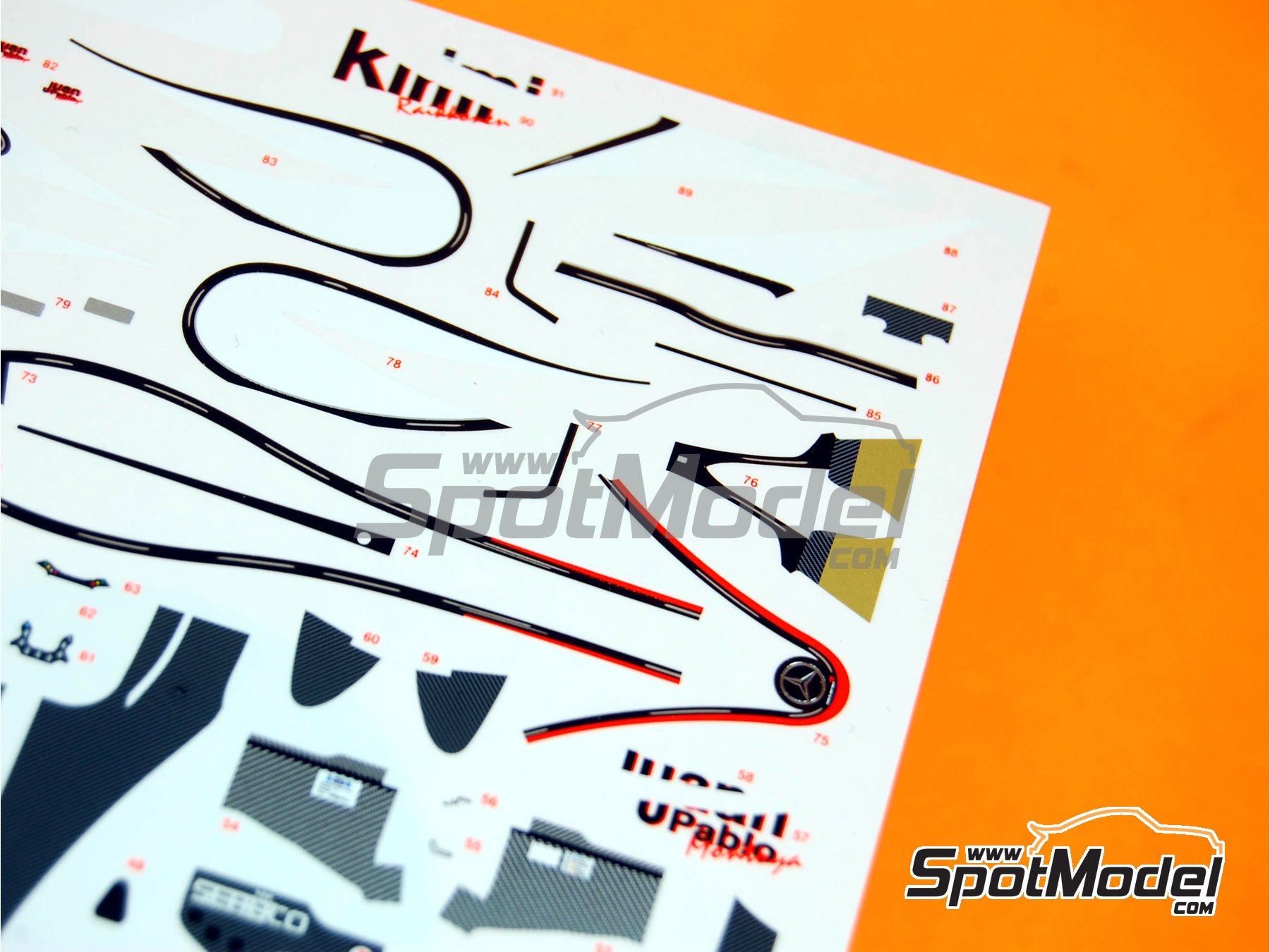 Image 1: McLaren MP4/20 Equipo McLaren Racing Limited patrocinado por Henkel - Gran Premio de F&oacute;rmula 1 de Jap&oacute;n 2005 | Decoraci&oacute;n en escala&nbsp;1/43 fabricado por Tameo Kits (ref.&nbsp;DK-SLK027)