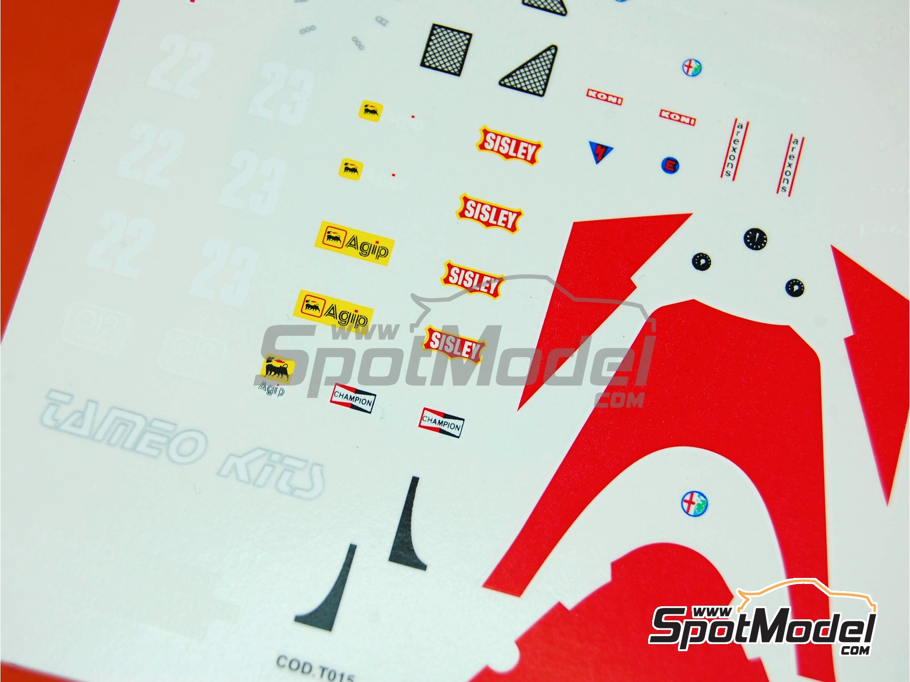 Image 2: Alfa Romeo 185T sponsored by Benetton - Monaco Formula 1 Grand Prix 1985 | Marking / livery in 1/43 scale manufactured by Tameo Kits (ref.&nbsp;DK021)