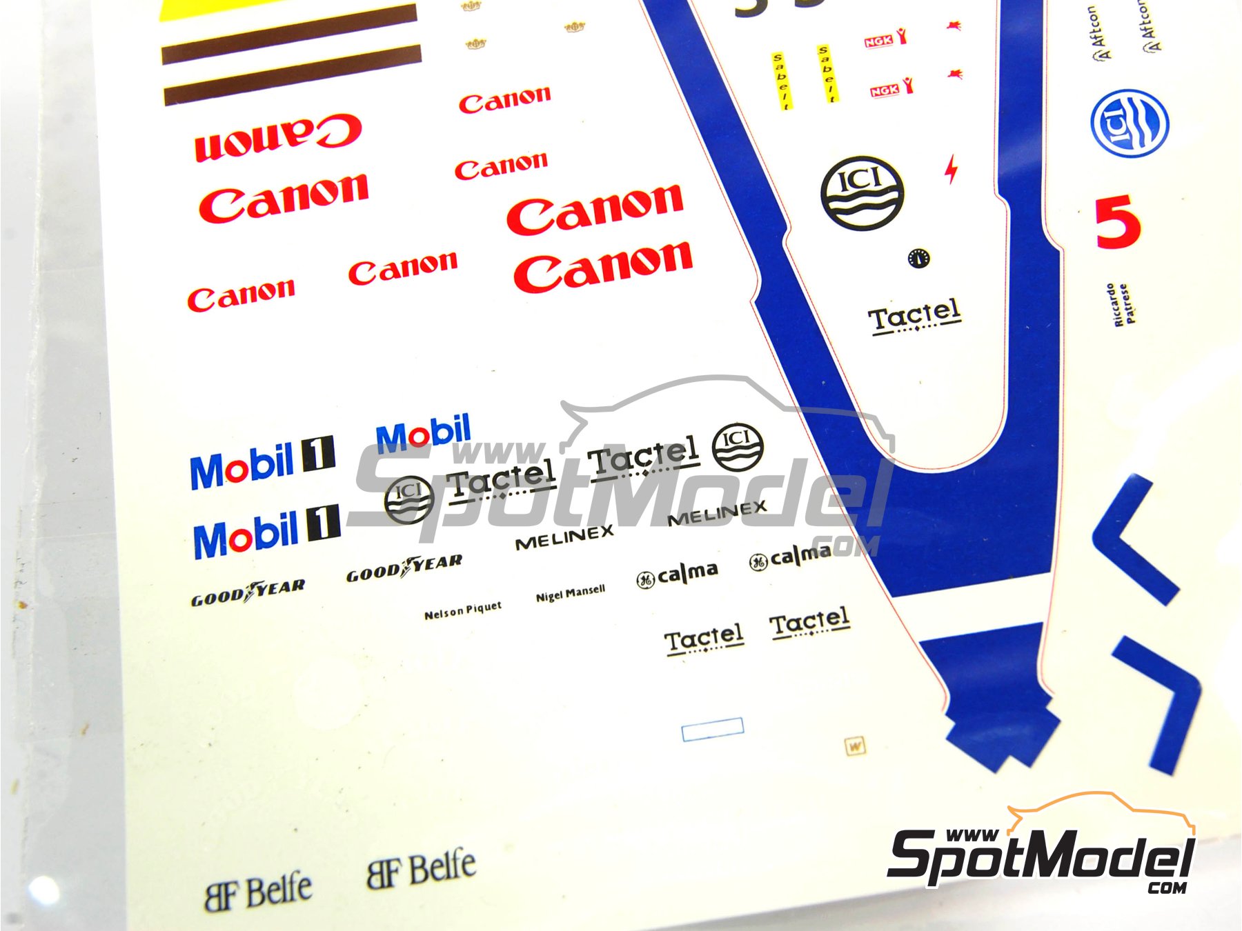 Image 2: Williams Honda FW11b Equipo Williams Grand Prix Engineering patrocinado por Canon - Gran Premio de F&oacute;rmula 1 de San Marino 1987 | Decoraci&oacute;n en escala&nbsp;1/43 fabricado por Tameo Kits (ref.&nbsp;DK054)