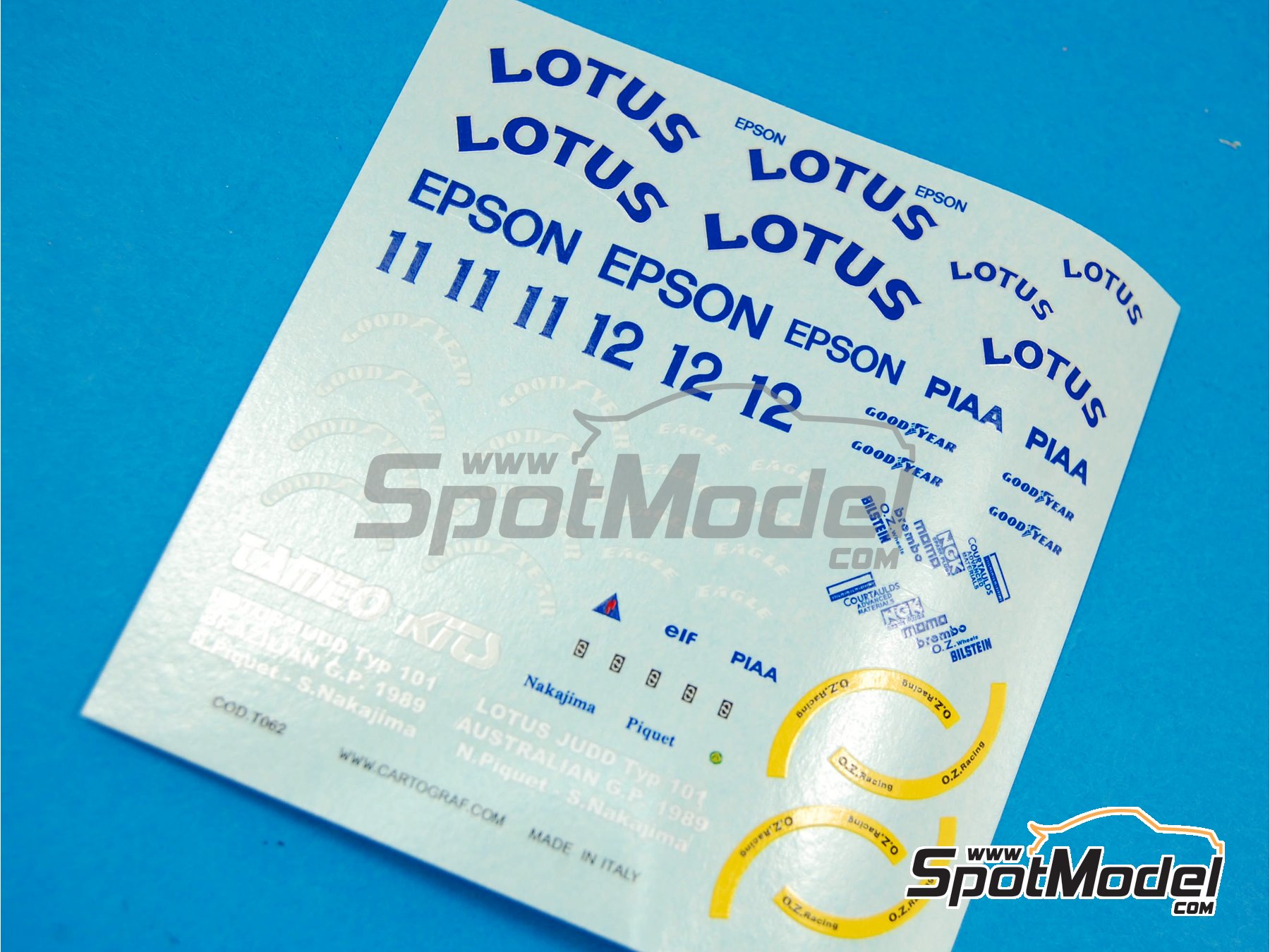 Image 1: Lotus Judd T101 Equipo Lotus patrocinado por Camel - Gran Premio de F&oacute;rmula 1 de Australia 1989 | Decoraci&oacute;n en escala&nbsp;1/43 fabricado por Tameo Kits (ref.&nbsp;DK114)