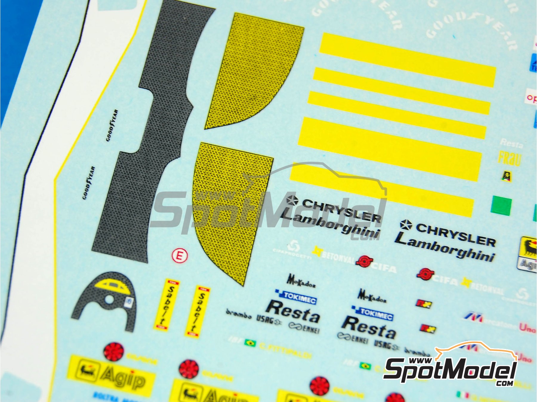 Image 2: Minardi Lamborghini M191b Equipo Minardi F1 patrocinado por Agip - Gran Premio de Fórmula 1 de Sudáfrica 1992 | Decoración en escala 1/43 fabricado por Tameo Kits (ref. DK154)