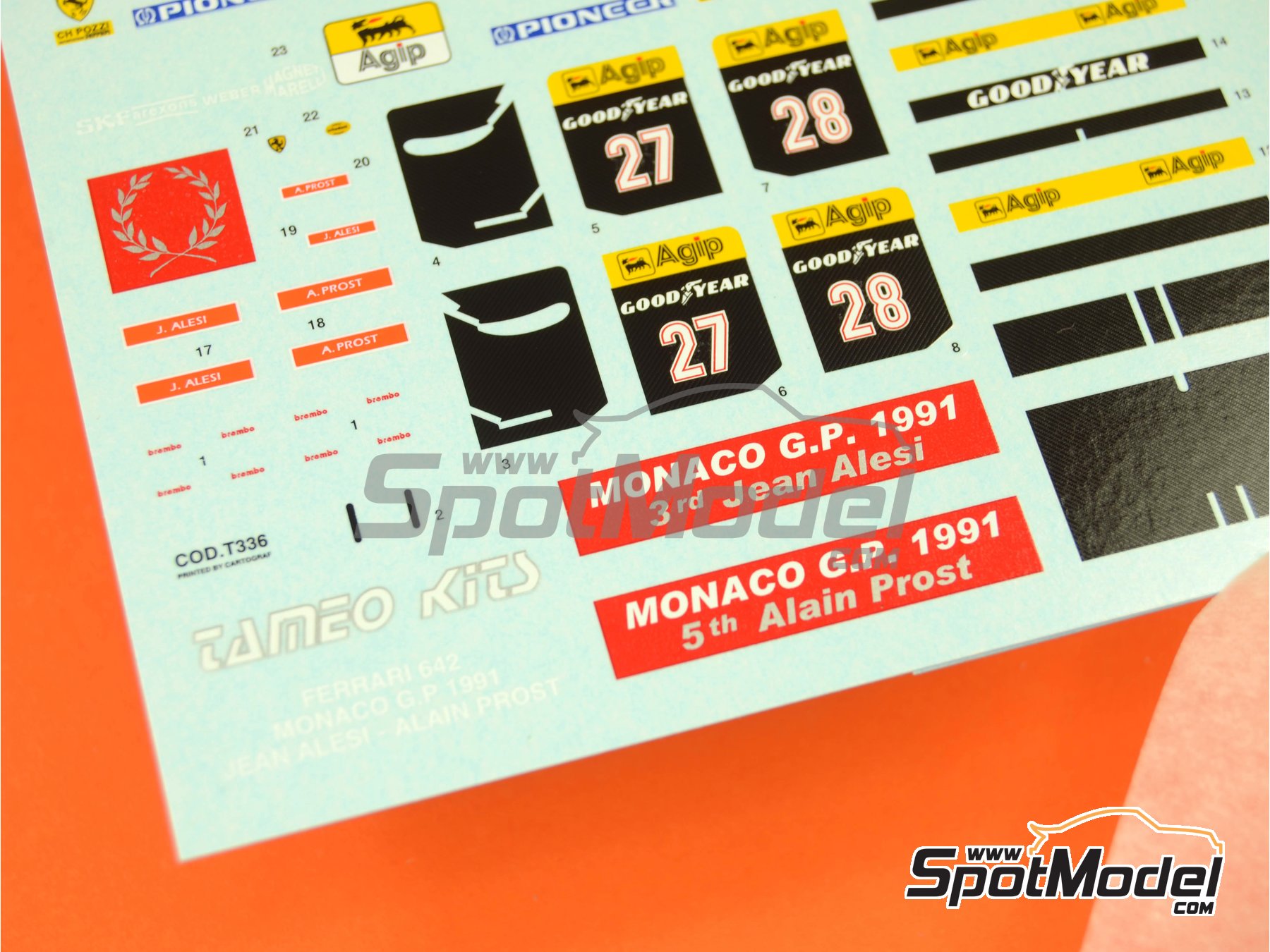 Image 5: Ferrari 642 Equipo Scuderia Ferrari patrocinado por Marlboro - Gran Premio de Formula 1 de M&oacute;naco 1991 | Decoraci&oacute;n en escala&nbsp;1/43 fabricado por Tameo Kits (ref.&nbsp;DK348)