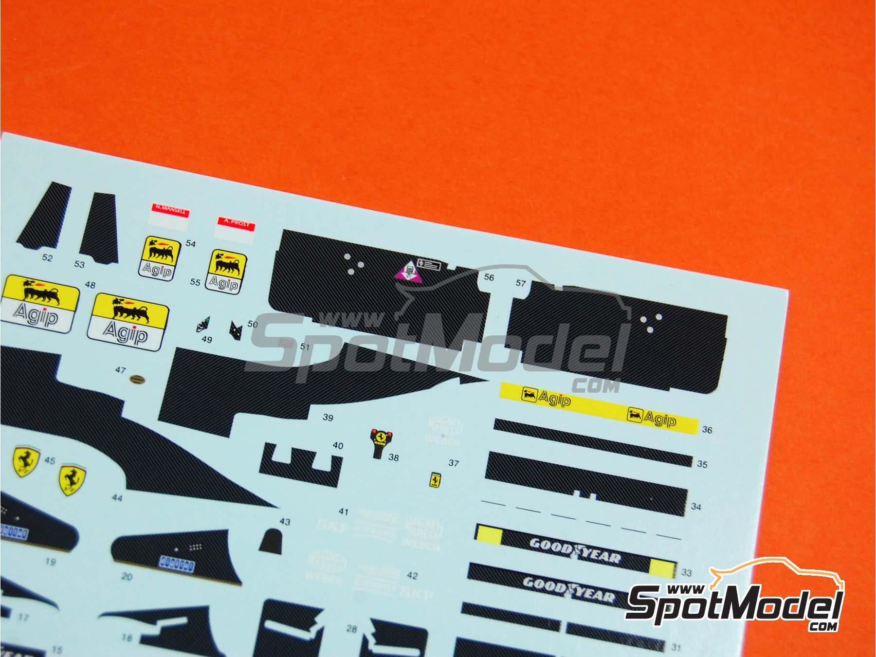 Image 1: Ferrari F1/90 Equipo Scuderia Ferrari patrocinado por Marlboro - Gran Premio de F&oacute;rmula 1 de Francia 1990 | Decoraci&oacute;n en escala&nbsp;1/43 fabricado por Tameo Kits (ref.&nbsp;DK375)