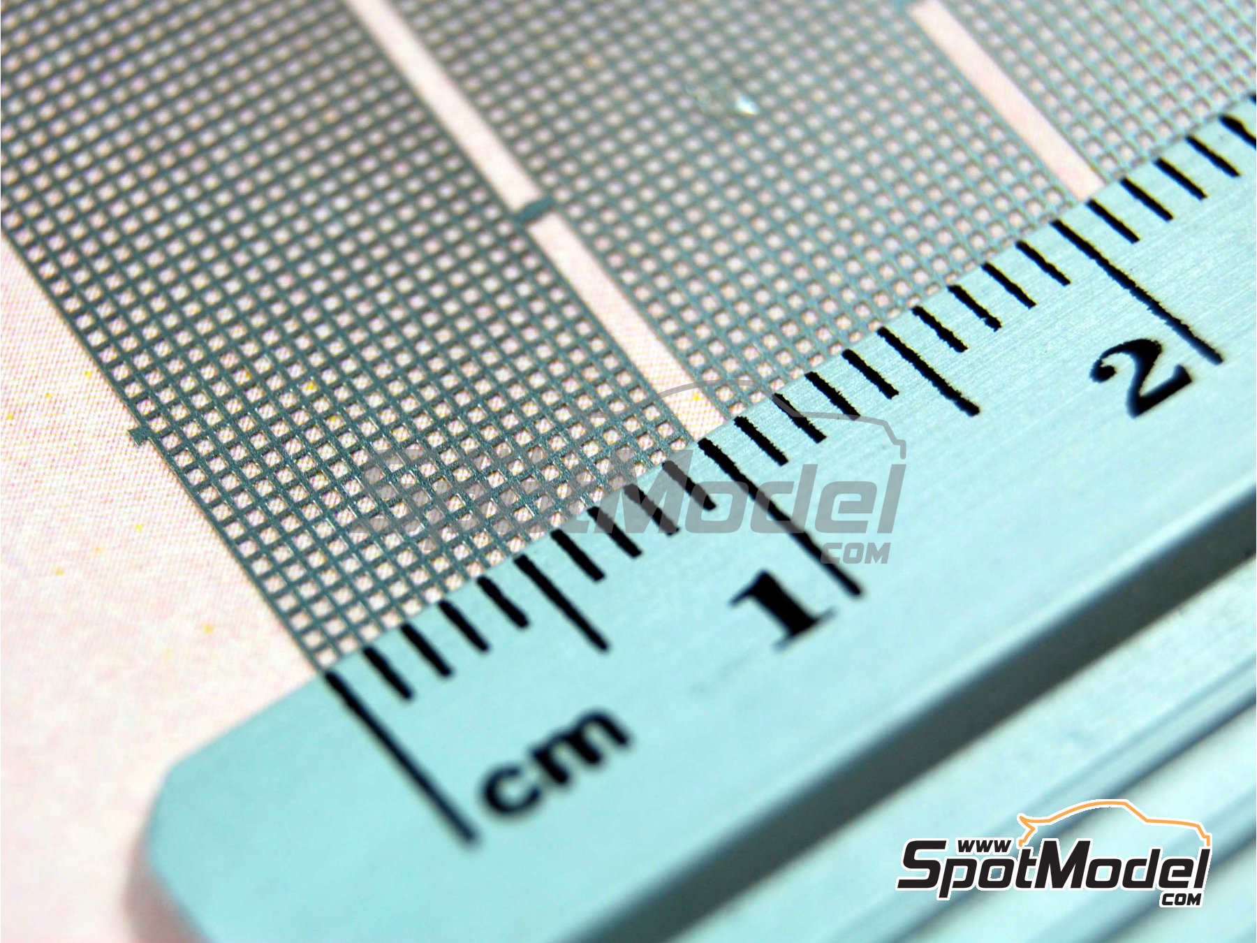 Image 4: Rejilla fina 10 x 25 mm | Rejilla fabricado por Tameo Kits (ref.&nbsp;FT26)