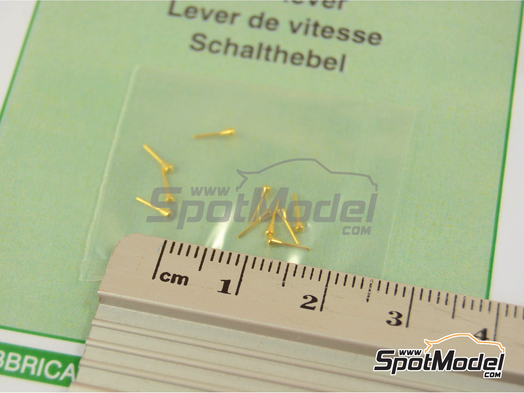 Image 5: Palanca de cambio | Detalle en escala&nbsp;1/43 fabricado por Tameo Kits (ref.&nbsp;PG19)