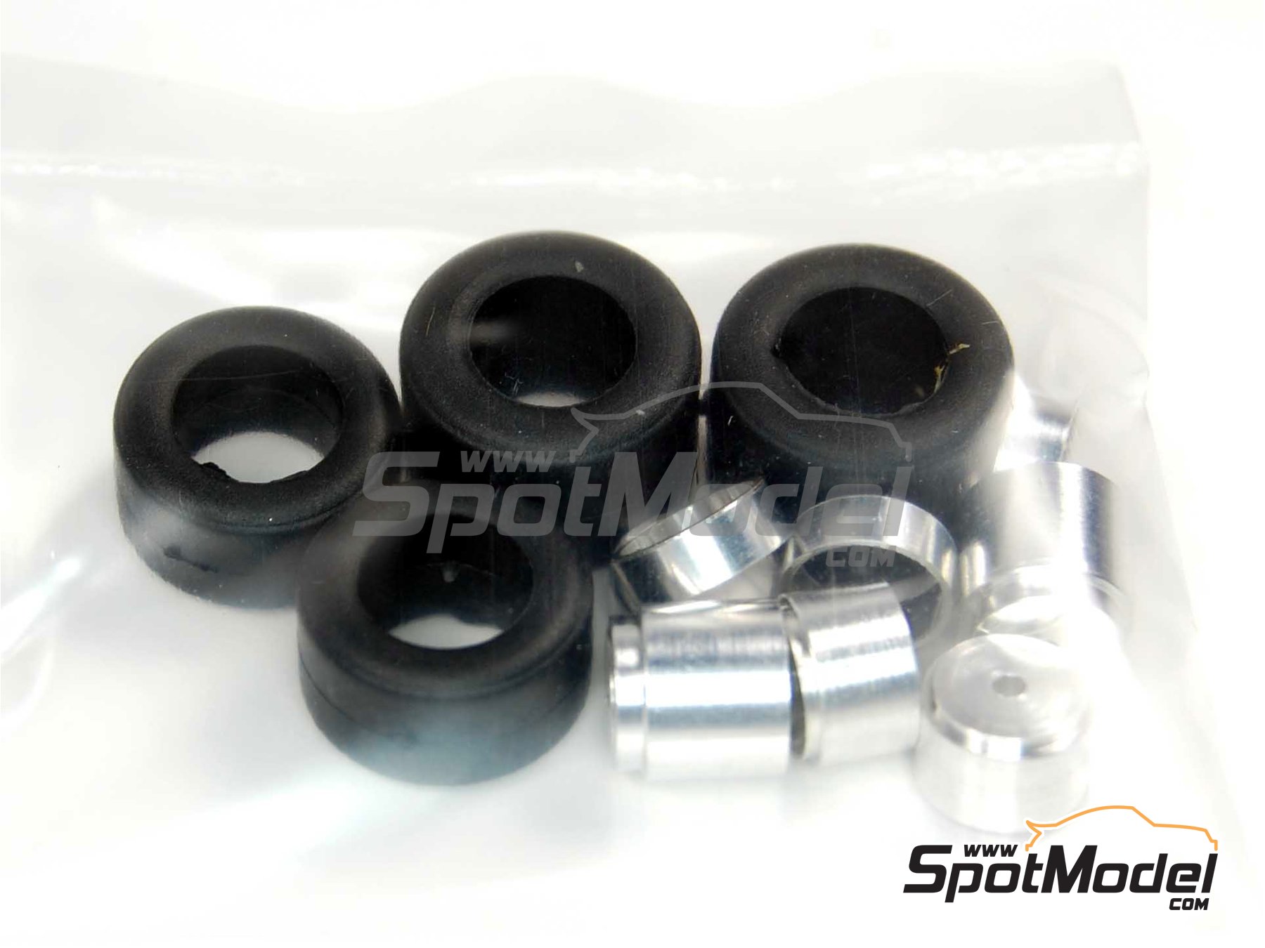 Image 2: Speedline - DYMAG - 5 radios | Set de llantas y neum&aacute;ticos en escala&nbsp;1/43 fabricado por Tameo Kits (ref.&nbsp;PWT09)