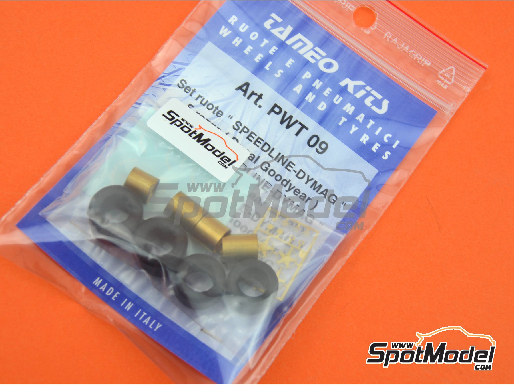 Image 6: Speedline - DYMAG - 5 radios | Set de llantas y neum&aacute;ticos en escala&nbsp;1/43 fabricado por Tameo Kits (ref.&nbsp;PWT09)