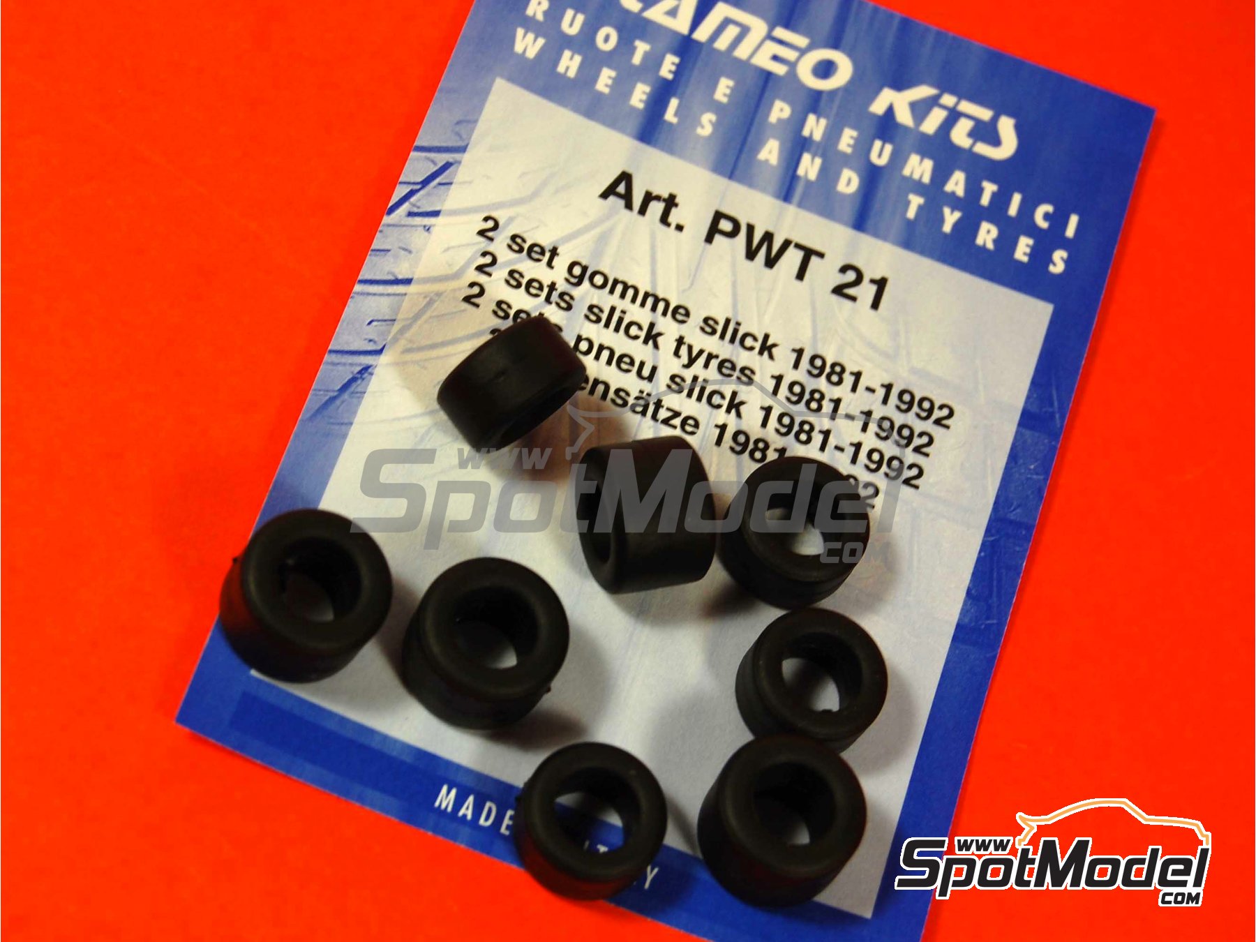 Image 3: Slick - Campeonato del Mundo FIA de Formula 1 1981, 1982, 1983, 1984, 1985, 1986, 1987, 1988, 1989, 1990, 1991 y 1992 | Neum&aacute;ticos en escala&nbsp;1/43 fabricado por Tameo Kits (ref.&nbsp;PWT21)