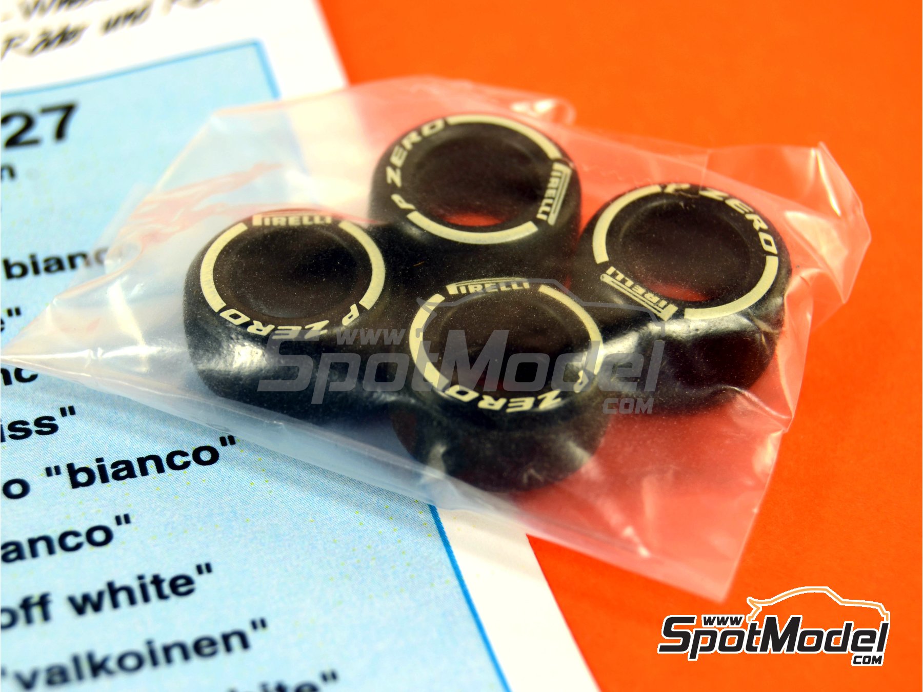 Image 2: P Zero White | Tyre set in 1/43 scale manufactured by Tameo Kits (ref.&nbsp;PWT27)