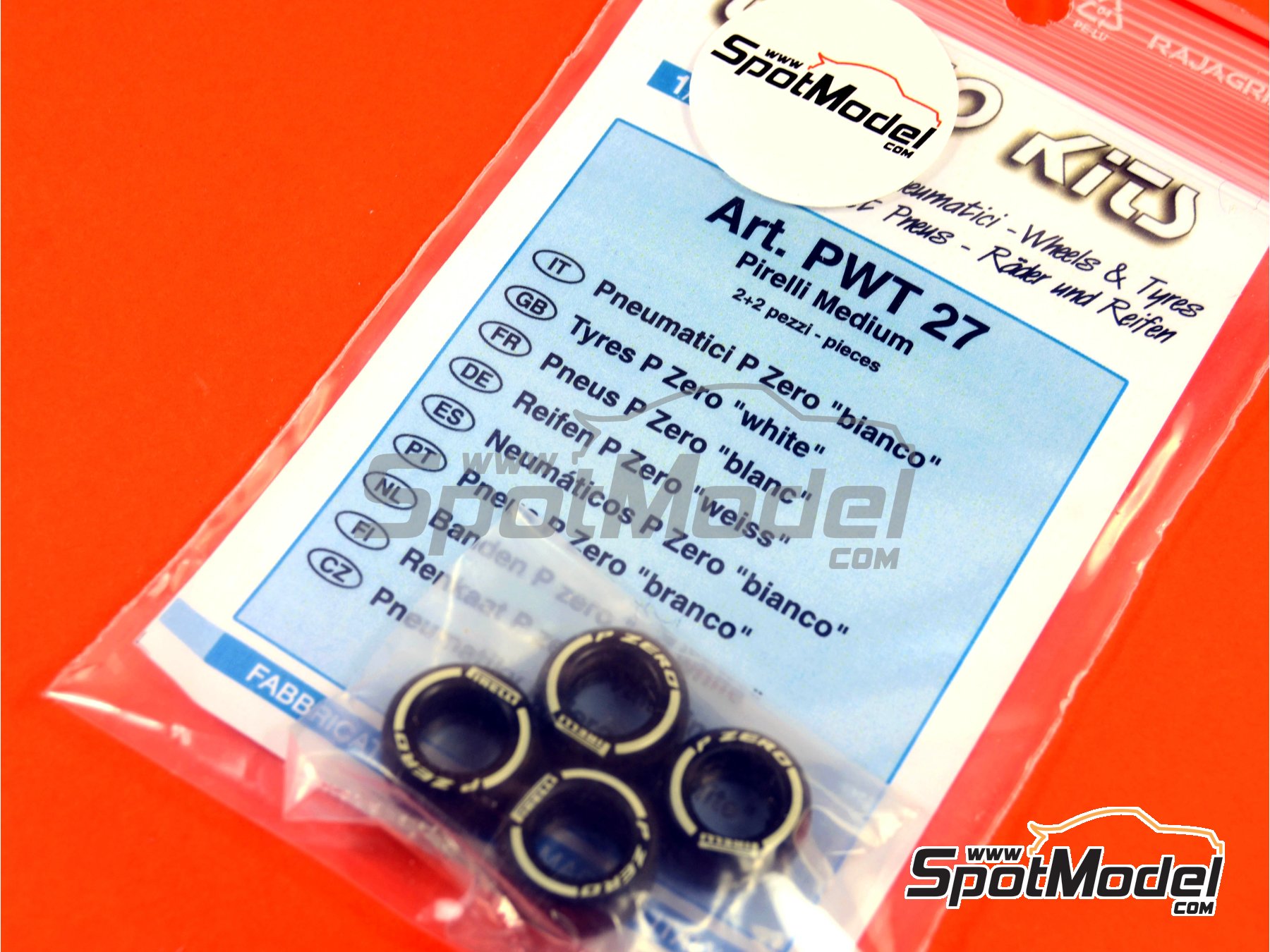 Image 4: P Zero White | Tyre set in 1/43 scale manufactured by Tameo Kits (ref.&nbsp;PWT27)