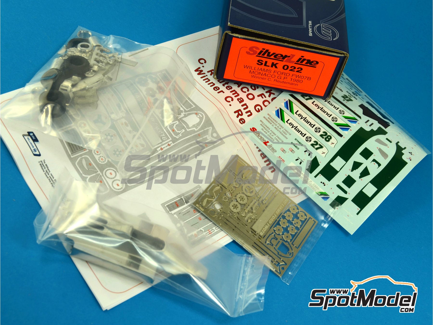 Image 1: Williams Ford FW07B Williams Grand Prix Engineering Team sponsored by Saudia - Monaco Formula 1 Grand Prix 1980 | Car scale model kit in 1/43 scale manufactured by Tameo Kits (ref. SLK022)