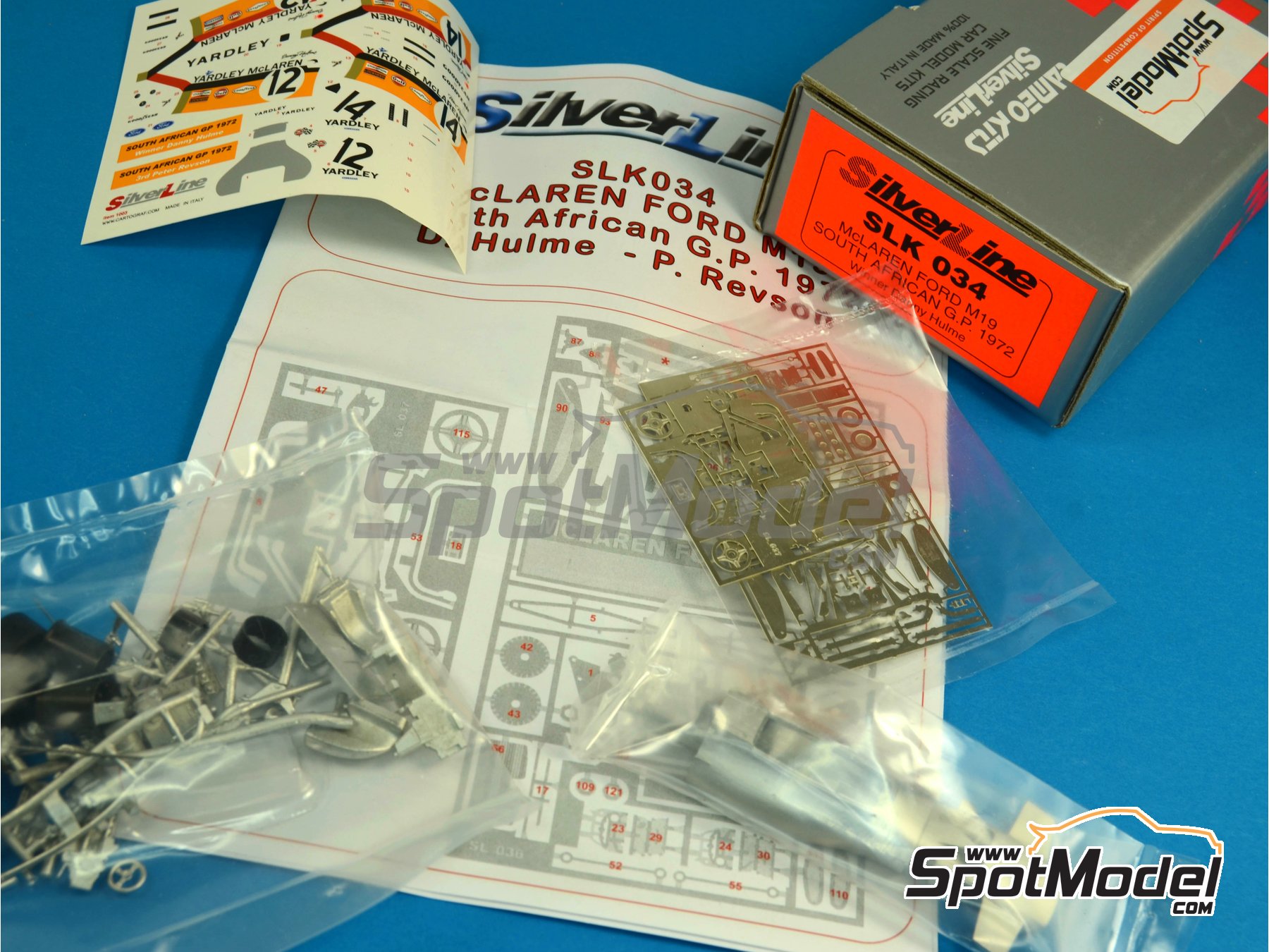 Image 6: McLaren Ford M19 McLaren Racing Limited Team sponsored by Yardley - South African Formula 1 Grand Prix 1972 | Car scale model kit in 1/43 scale manufactured by Tameo Kits (ref.&nbsp;SLK034)