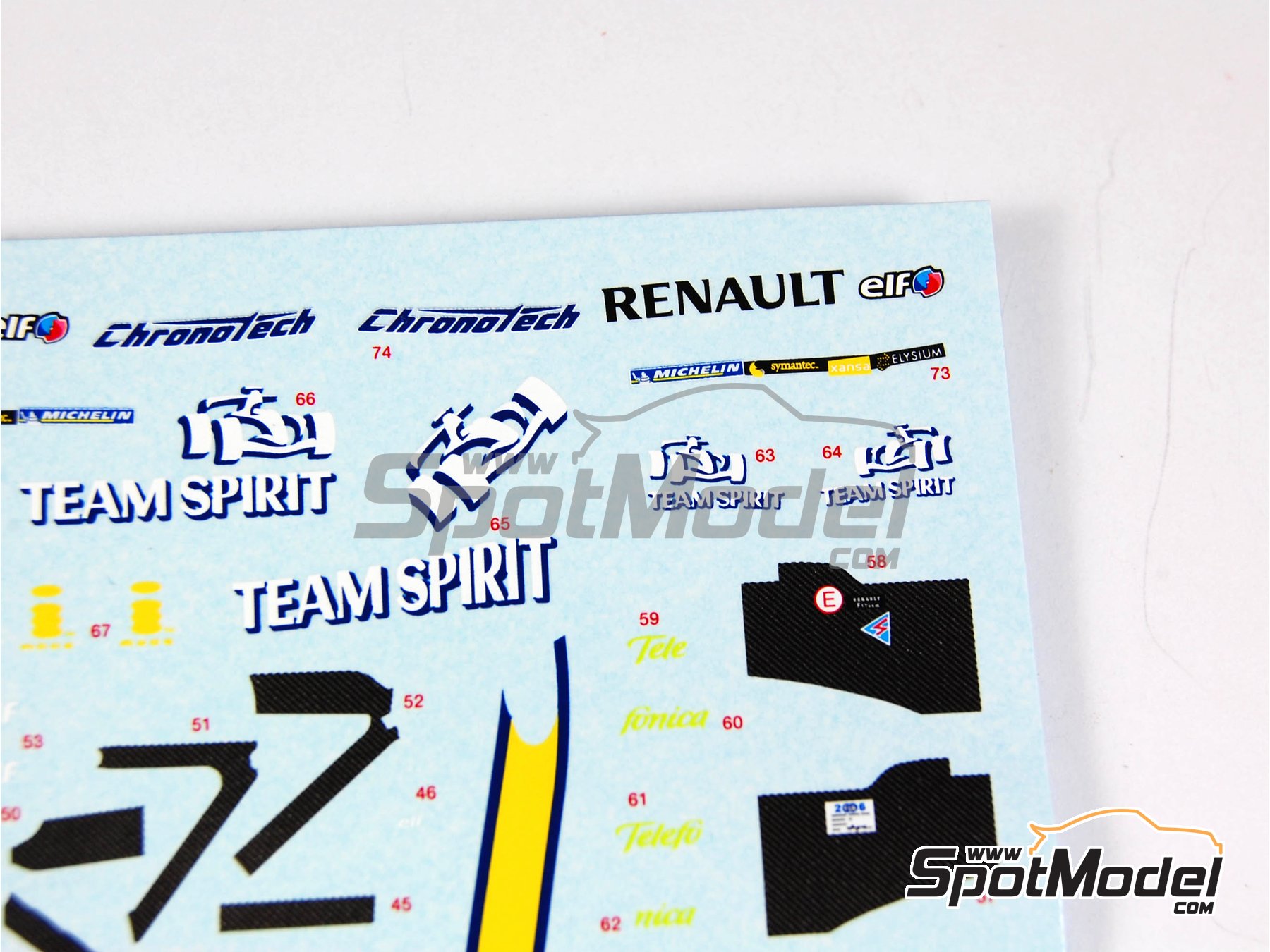 Image 17: Renault R26 Renault F1 Team - Brazilian Formula 1 Grand Prix 2006 | Car scale model kit in 1/43 scale manufactured by Tameo Kits (ref.&nbsp;SLK037)