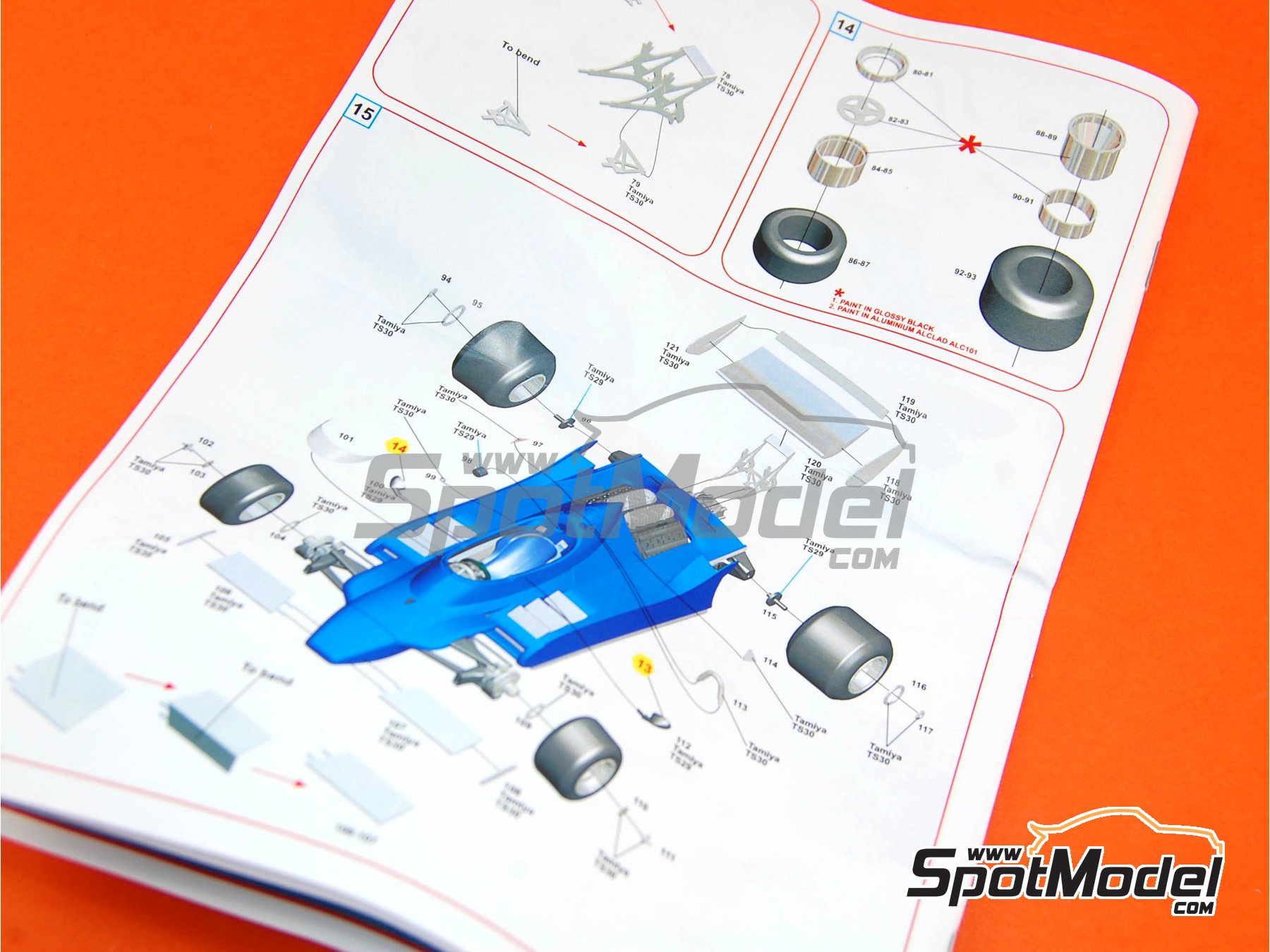 Image 11: Ligier Ford J11 Equipo Equipe Ligier patrocinado por ELF Gitanes - Gran Premio de Fórmula 1 de España 1979 | Maqueta de coche en escala 1/43 fabricado por Tameo Kits (ref. SLK043)
