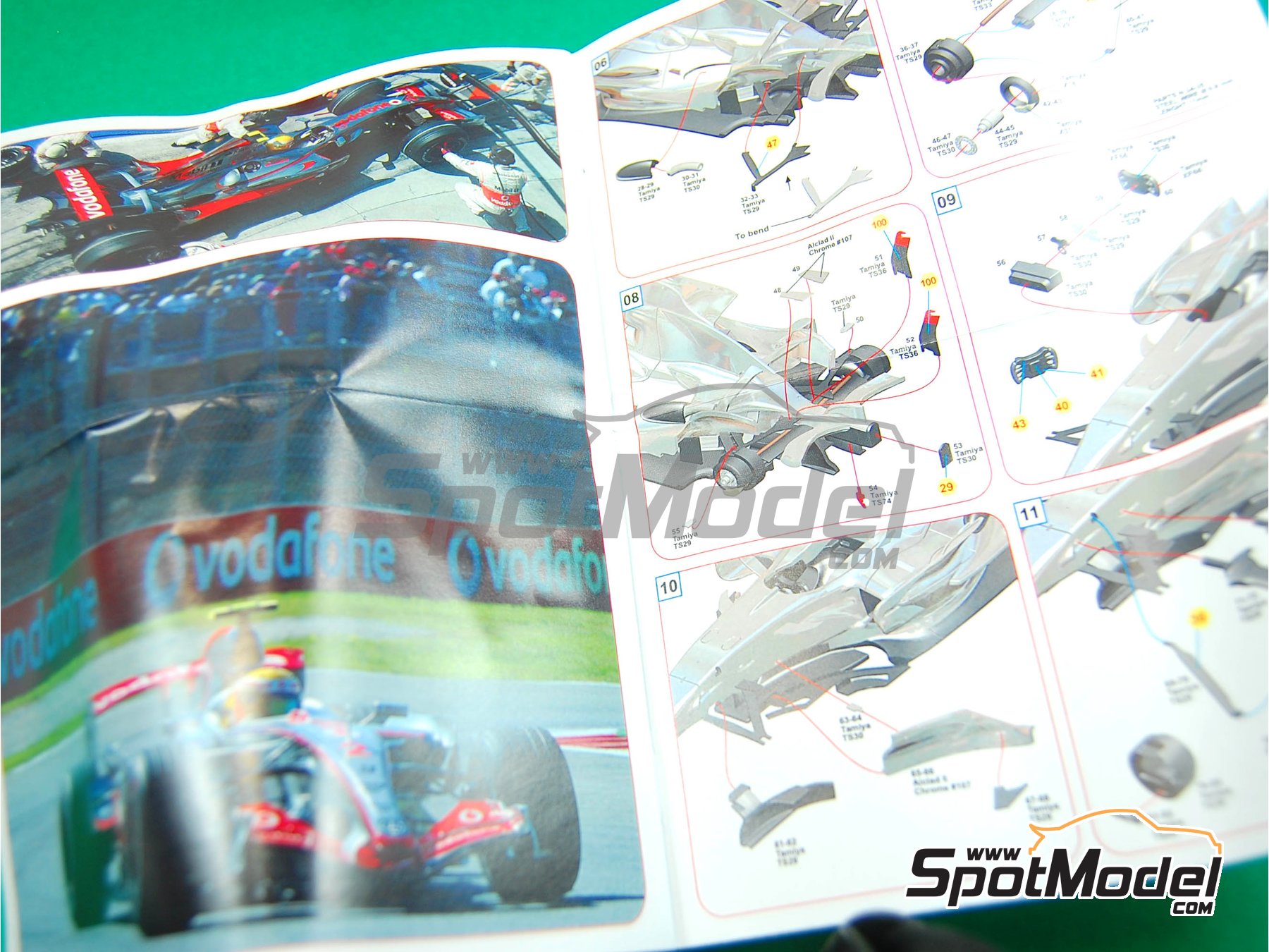 Image 5: McLaren MP4/22 Equipo McLaren Racing Limited patrocinado por Vodafone - Gran Premio de F&oacute;rmula 1 de Italia 2007 | Maqueta de coche en escala&nbsp;1/43 fabricado por Tameo Kits (ref.&nbsp;SLK053)