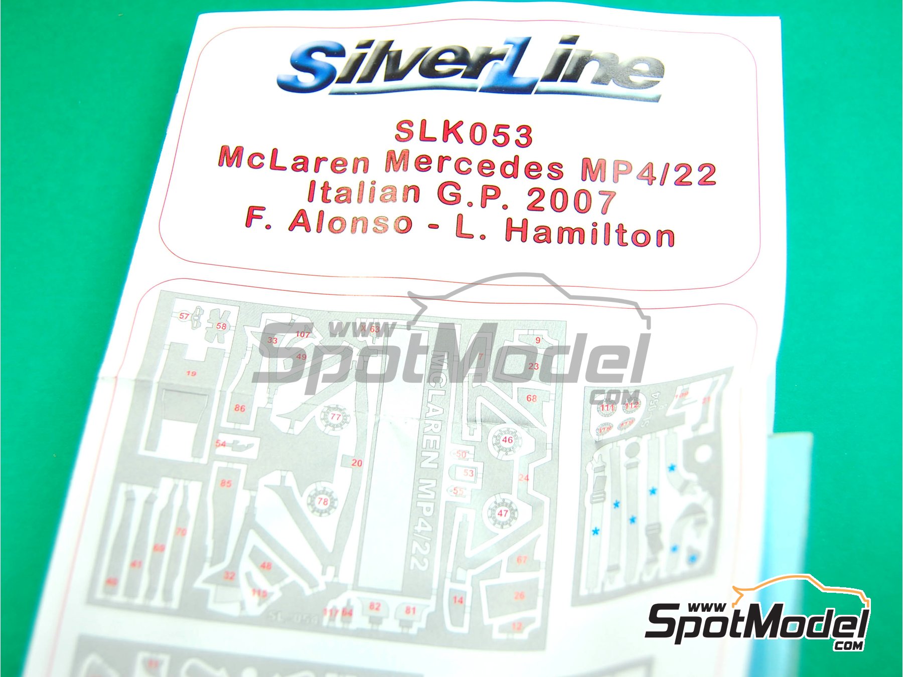 Image 7: McLaren MP4/22 Equipo McLaren Racing Limited patrocinado por Vodafone - Gran Premio de F&oacute;rmula 1 de Italia 2007 | Maqueta de coche en escala&nbsp;1/43 fabricado por Tameo Kits (ref.&nbsp;SLK053)