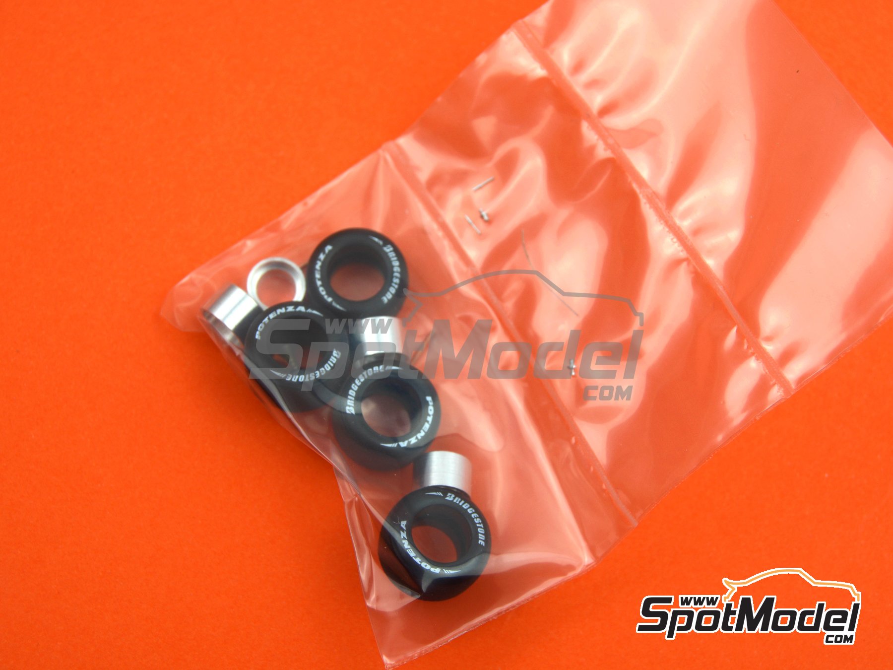 Image 3: Brawn GP Mercedes BGP001 patrocinado por Virgin Mapfre Itaipava - Gran Premio de Fórmula 1 de Australia 2009 | Maqueta de coche en escala 1/43 fabricado por Tameo Kits (ref. SLK068)