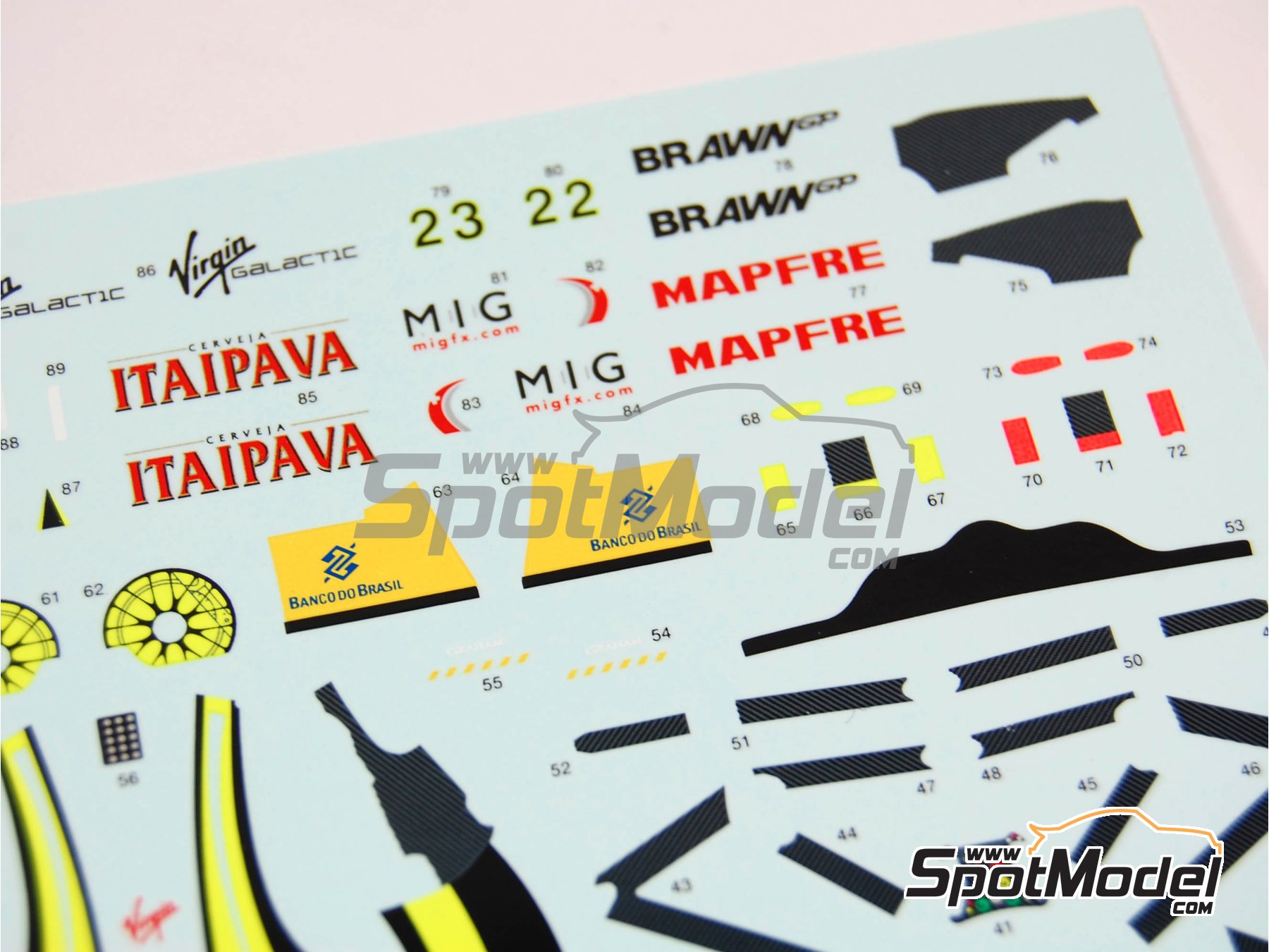 Image 2: Brawn GP Mercedes BGP001 sponsored by Virgin Mapfre Itaipava - Italian Formula 1 Grand Prix 2009 | Car scale model kit in 1/43 scale manufactured by Tameo Kits (ref.&nbsp;SLK070)