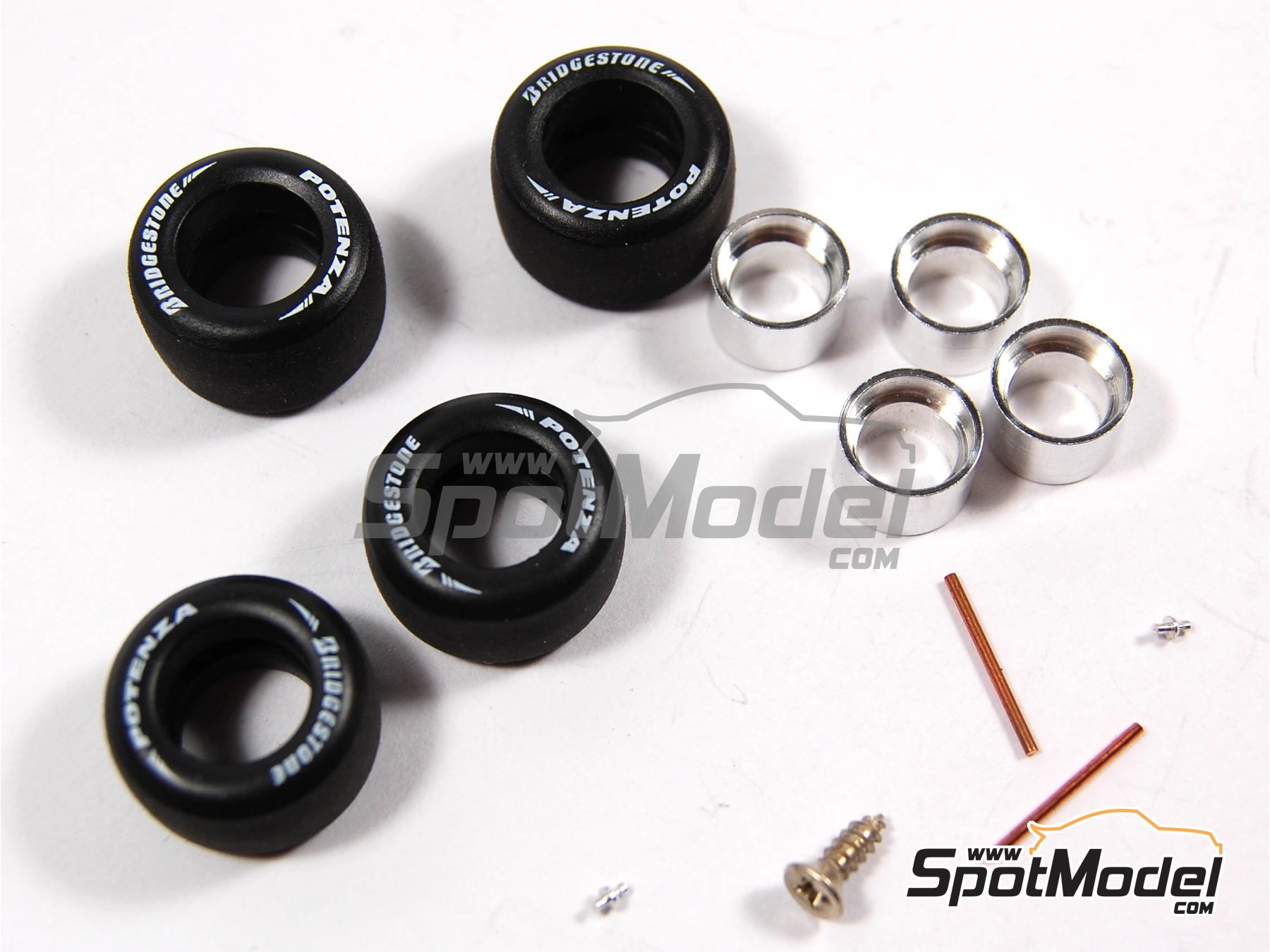 Image 14: Brawn GP Mercedes BGP001 sponsored by Virgin Mapfre Itaipava - Italian Formula 1 Grand Prix 2009 | Car scale model kit in 1/43 scale manufactured by Tameo Kits (ref.&nbsp;SLK070)