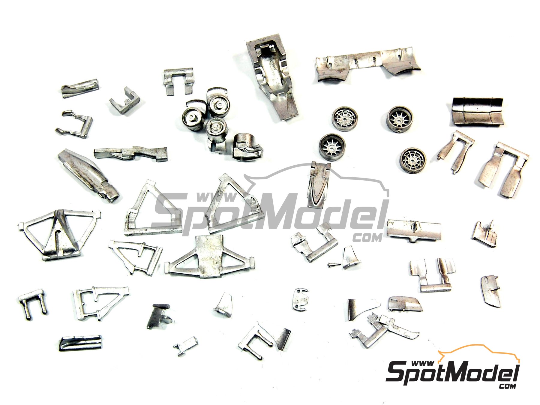 Image 13: McLaren Mercedes MP4/26 Equipo McLaren Racing Limited patrocinado por Vodafone - Gran Premio de F&oacute;rmula 1 de China 2011 | Maqueta de coche en escala&nbsp;1/43 fabricado por Tameo Kits (ref.&nbsp;SLK080)