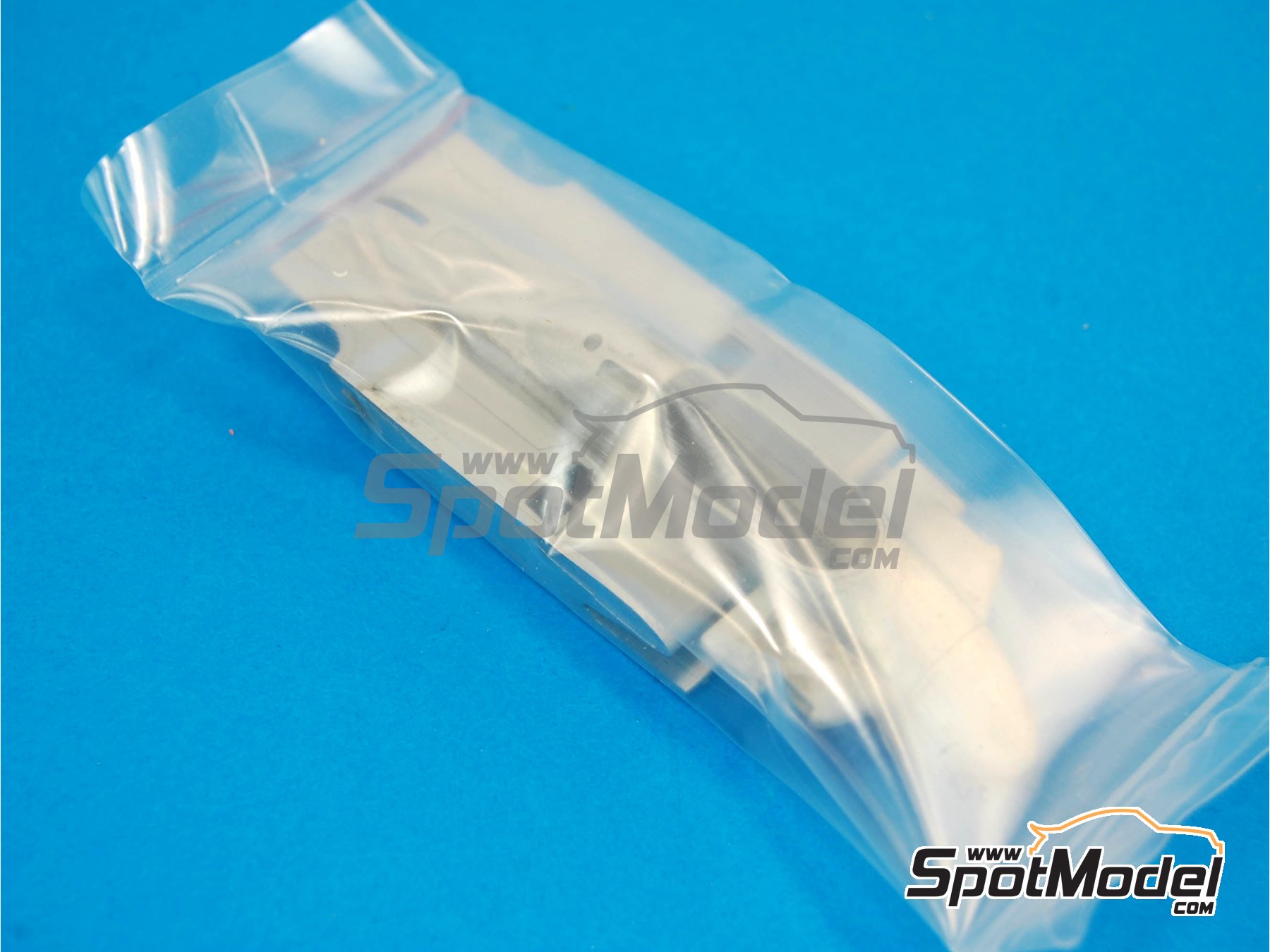 Image 8: Alfa Romeo 179 patrocinado por Alfa Romeo - Gran Premio de F&oacute;rmula 1 de Italia 1979 | Maqueta de coche en escala&nbsp;1/43 fabricado por Tameo Kits (ref.&nbsp;SLK089)