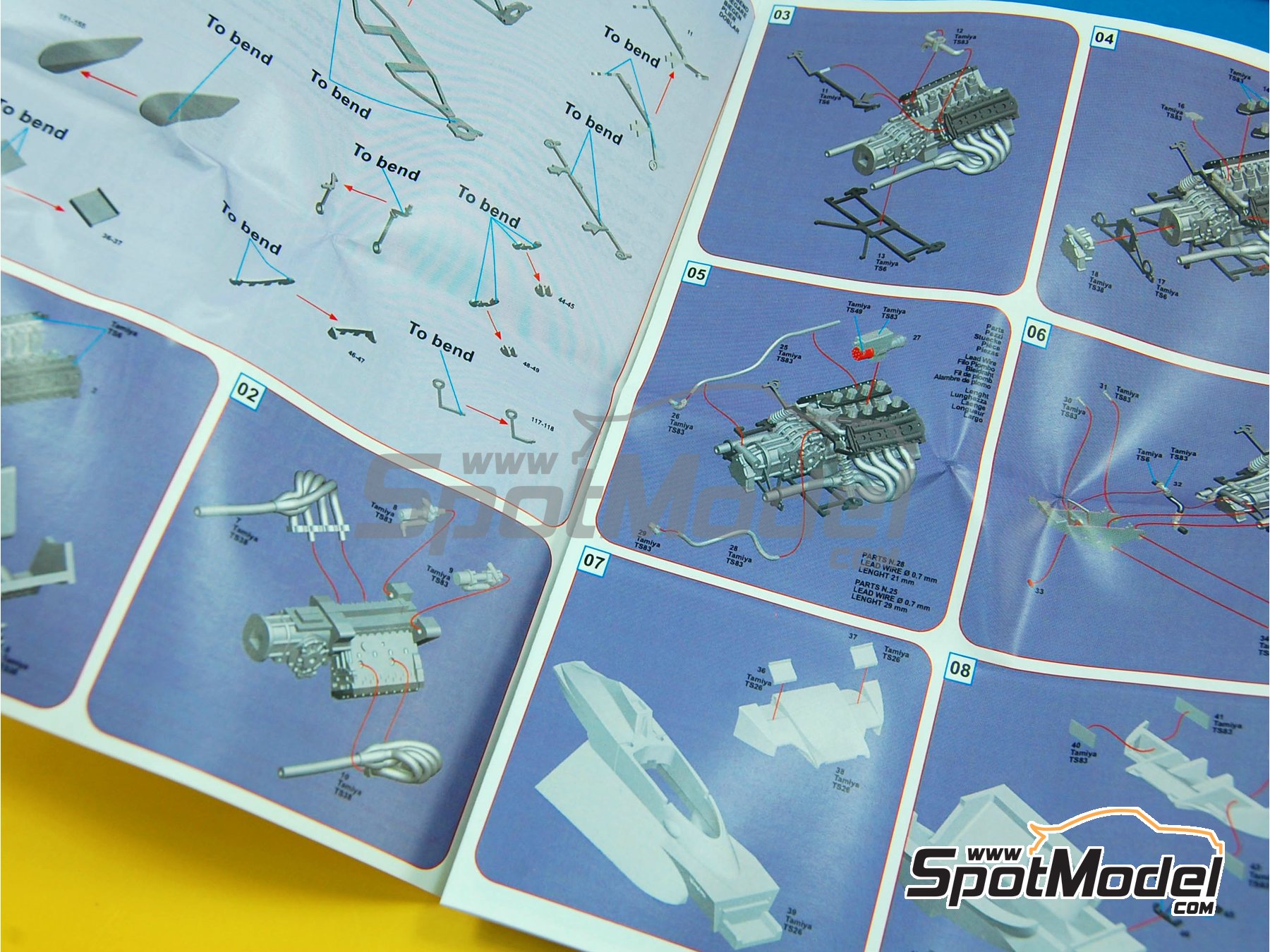 Image 4: Brabham Ford BT42/3 Equipo Brabham Racing Organisation - Gran Premio de F&oacute;rmula 1 de Canada 1974 | Maqueta de coche en escala&nbsp;1/43 fabricado por Tameo Kits (ref.&nbsp;SLK093)