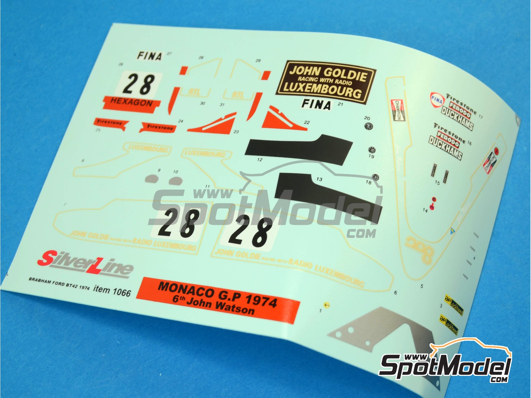 Image 4: Brabham Ford BT42 Equipo Brabham Racing Organisation patrocinado por John Goldie - Gran Premio de Formula 1 de M&oacute;naco 1974 | Maqueta de coche en escala&nbsp;1/43 fabricado por Tameo Kits (ref.&nbsp;SLK095)