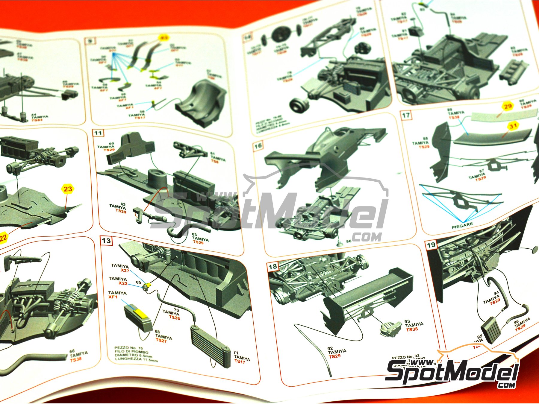 Image 6: Toleman Hart TG183B Equipo Toleman Motorsport patrocinado por Candy Magirus - Gran Premio de Formula 1 de Holanda 1983 | Maqueta de coche en escala 1/43 fabricado por Tameo Kits (ref. SLK112)