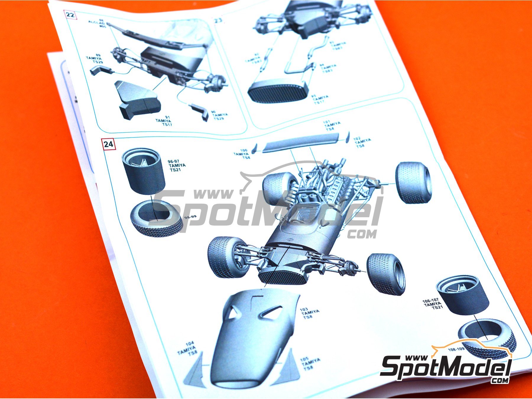 Image 12: Ferrari 312 F1 - British Formula 1 Grand Prix 1968 | Car scale model kit in 1/43 scale manufactured by Tameo Kits (ref.&nbsp;SLK118)