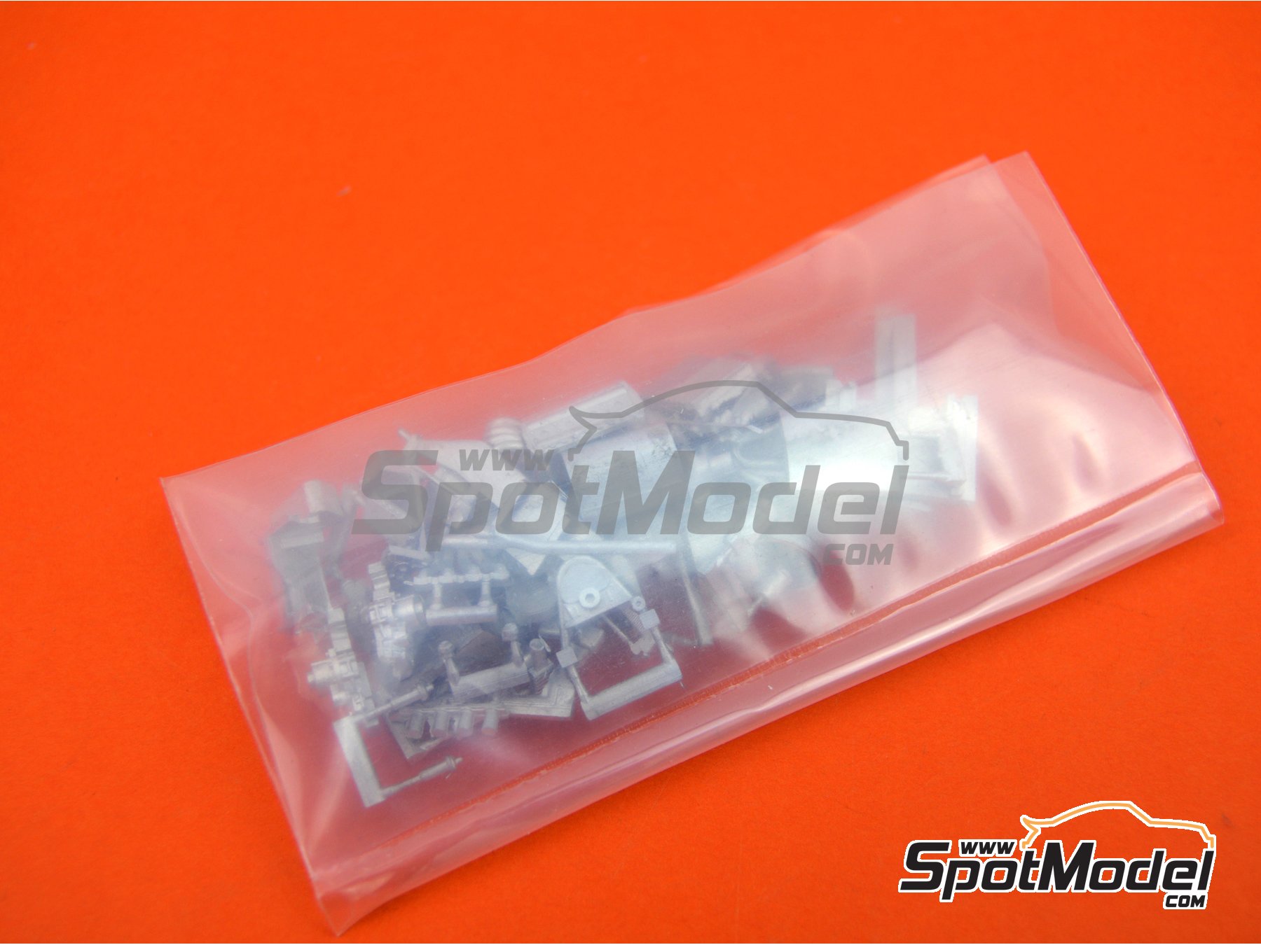 Image 6: Arrows Ford FA1 Equipo Arrows Grand Prix International patrocinado por Varig - Gran Premio de F&oacute;rmula 1 de Brasil 1978 | Maqueta de coche en escala&nbsp;1/43 fabricado por Tameo Kits (ref.&nbsp;SLK120)