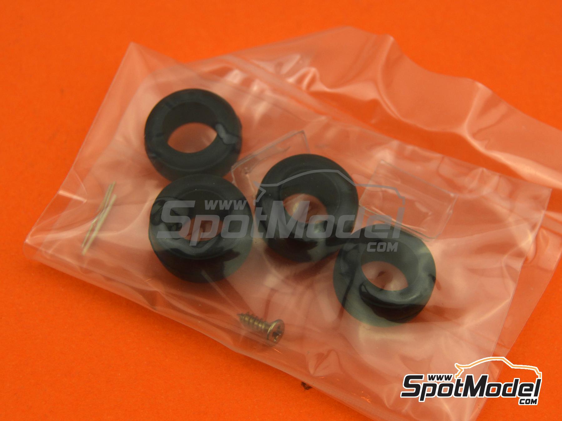 Image 6: Williams Renault FW16 Equipo Williams Grand Prix Engineering patrocinado por Rothmans - Gran Premio de Fórmula 1 de San Marino 1994 | Maqueta de coche en escala 1/43 fabricado por Tameo Kits (ref. SLK134)