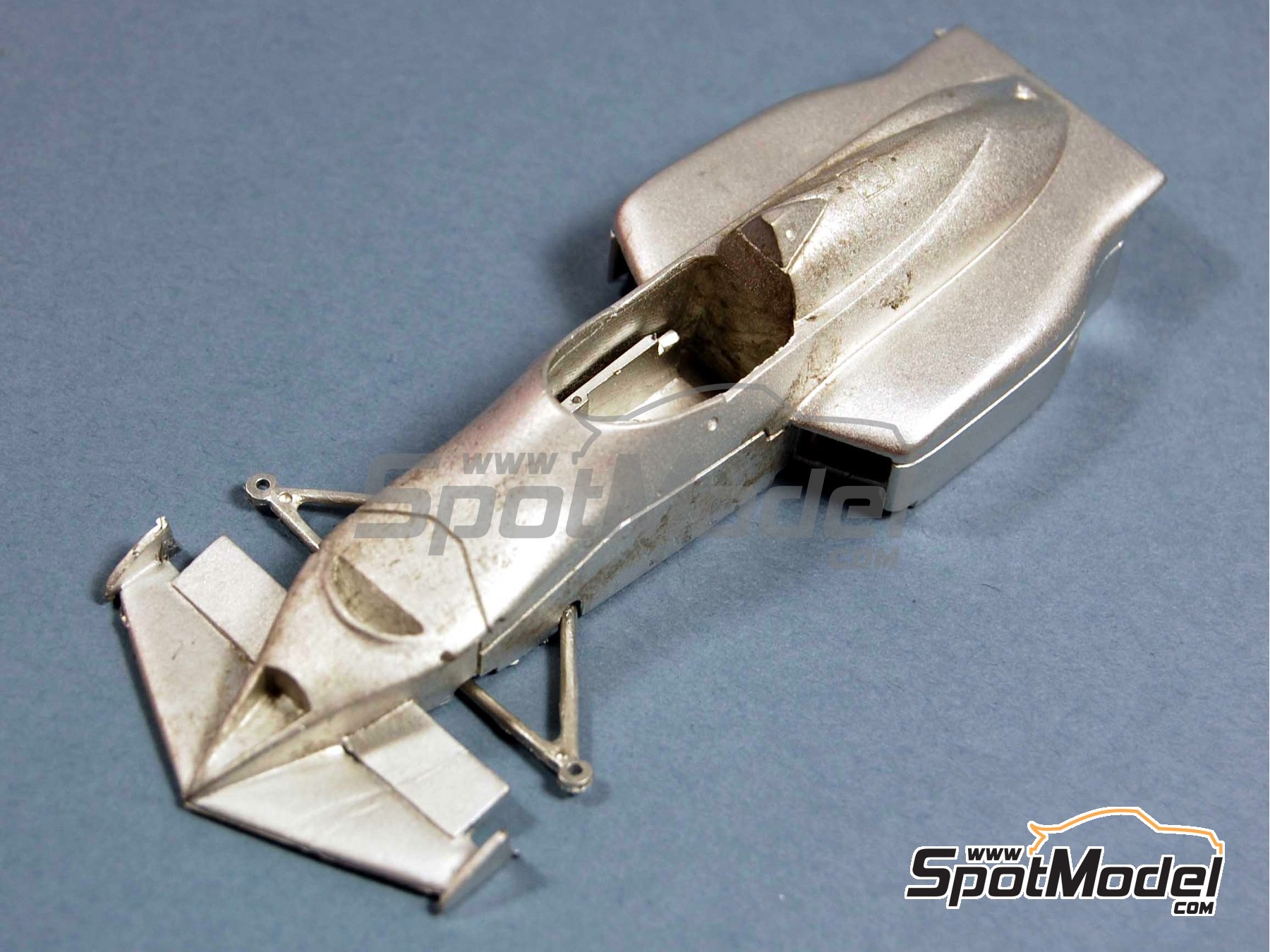 Image 4: Brabham BMW BT53 Brabham Racing Organisation Team sponsored by Parmalat - USA - United States of America Formula 1 Grand Prix 1984 | Car scale model kit in 1/43 scale manufactured by Tameo Kits (ref.&nbsp;TMK013)