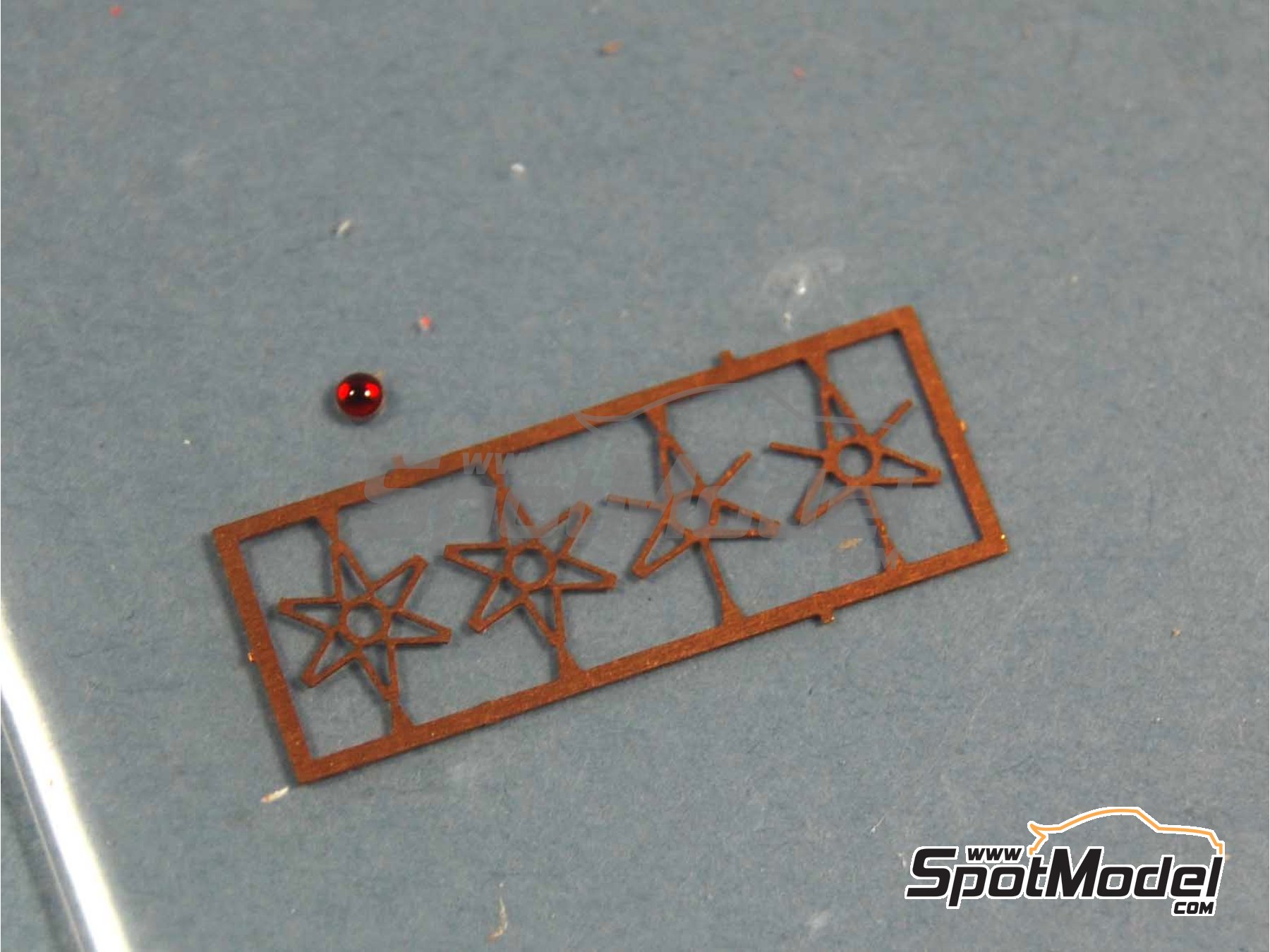 Image 6: Brabham BMW BT53 Brabham Racing Organisation Team sponsored by Parmalat - USA - United States of America Formula 1 Grand Prix 1984 | Car scale model kit in 1/43 scale manufactured by Tameo Kits (ref.&nbsp;TMK013)