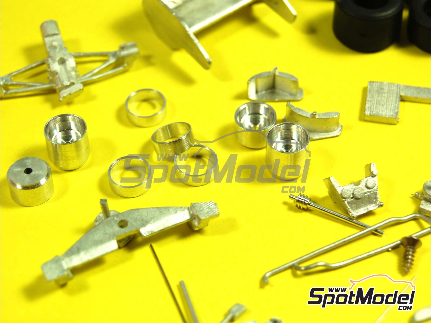 Image 8: Brabham BMW BT53 Brabham Racing Organisation Team sponsored by Parmalat - USA - United States of America Formula 1 Grand Prix 1984 | Car scale model kit in 1/43 scale manufactured by Tameo Kits (ref.&nbsp;TMK013)