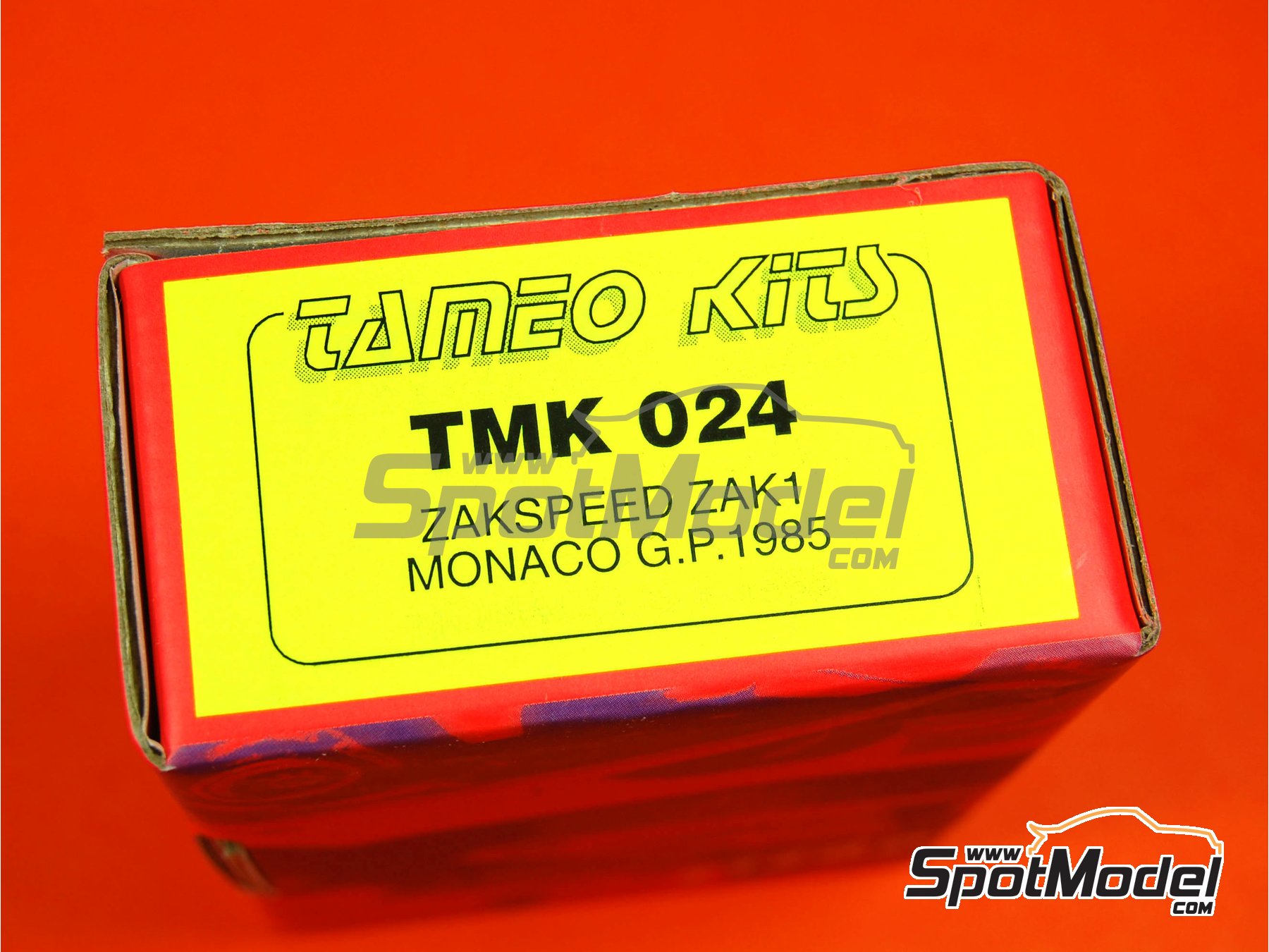 Image 11: Zakspeed ZAK1 patrocinado por West - Gran Premio de Formula 1 de M&oacute;naco 1985 | Maqueta de coche en escala&nbsp;1/43 fabricado por Tameo Kits (ref.&nbsp;TMK024)