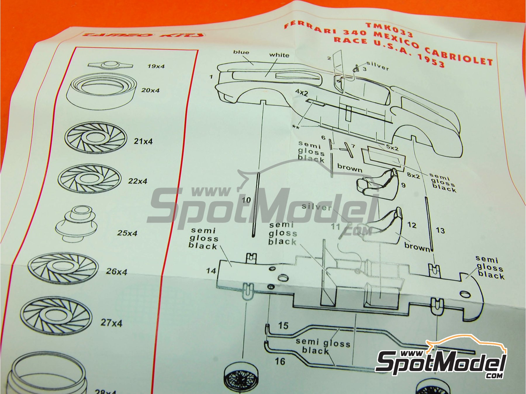Image 6: Ferrari 340 Mexico Cabriolet -  1953 | Maqueta de coche en escala 1/43 fabricado por Tameo Kits (ref. TMK033)