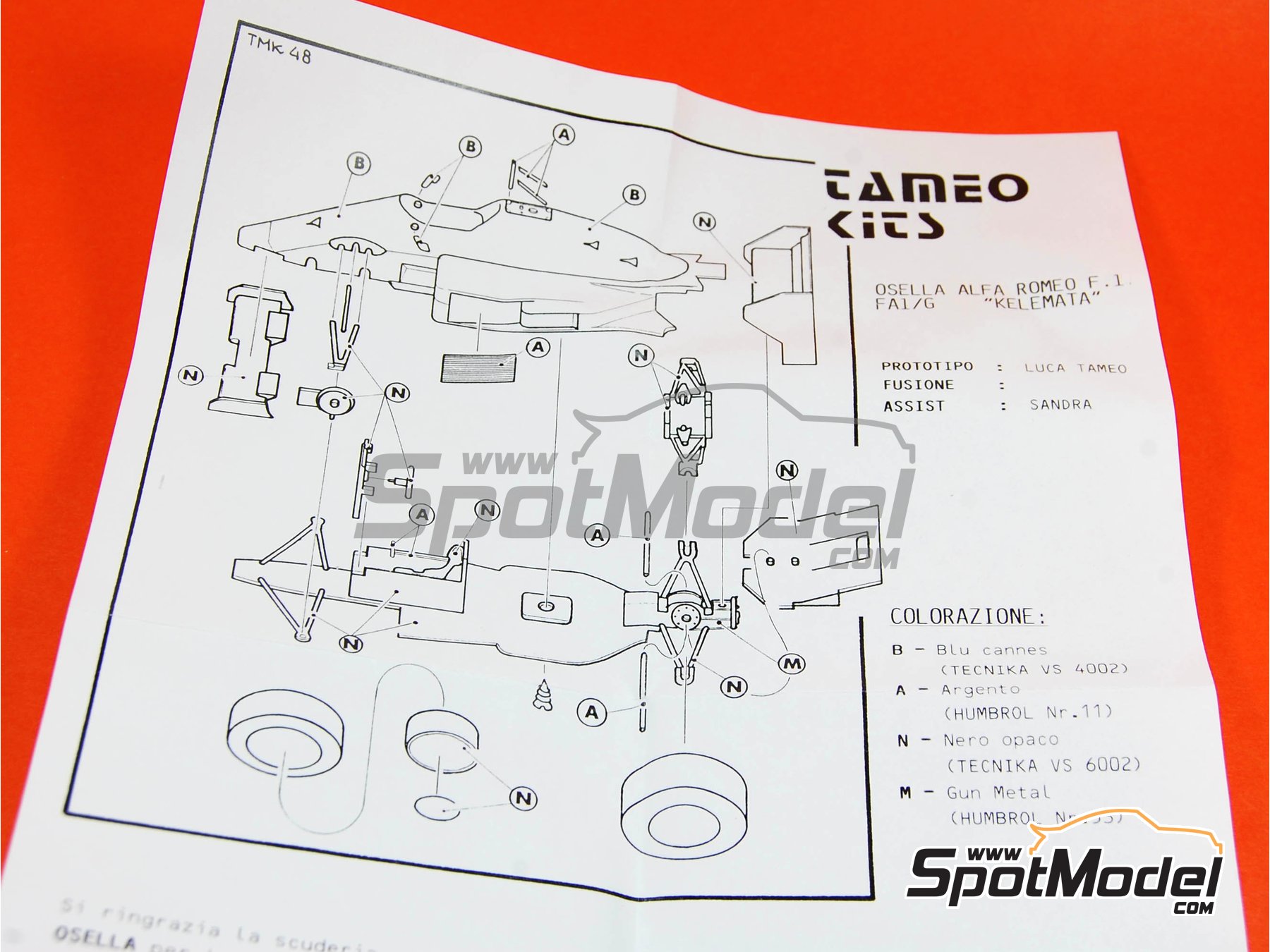Image 7: Osella Alfa Romeo FA1/G sponsored by Kelemata - Monaco Formula 1 Grand Prix 1985 | Car scale model kit in 1/43 scale manufactured by Tameo Kits (ref.&nbsp;TMK048)