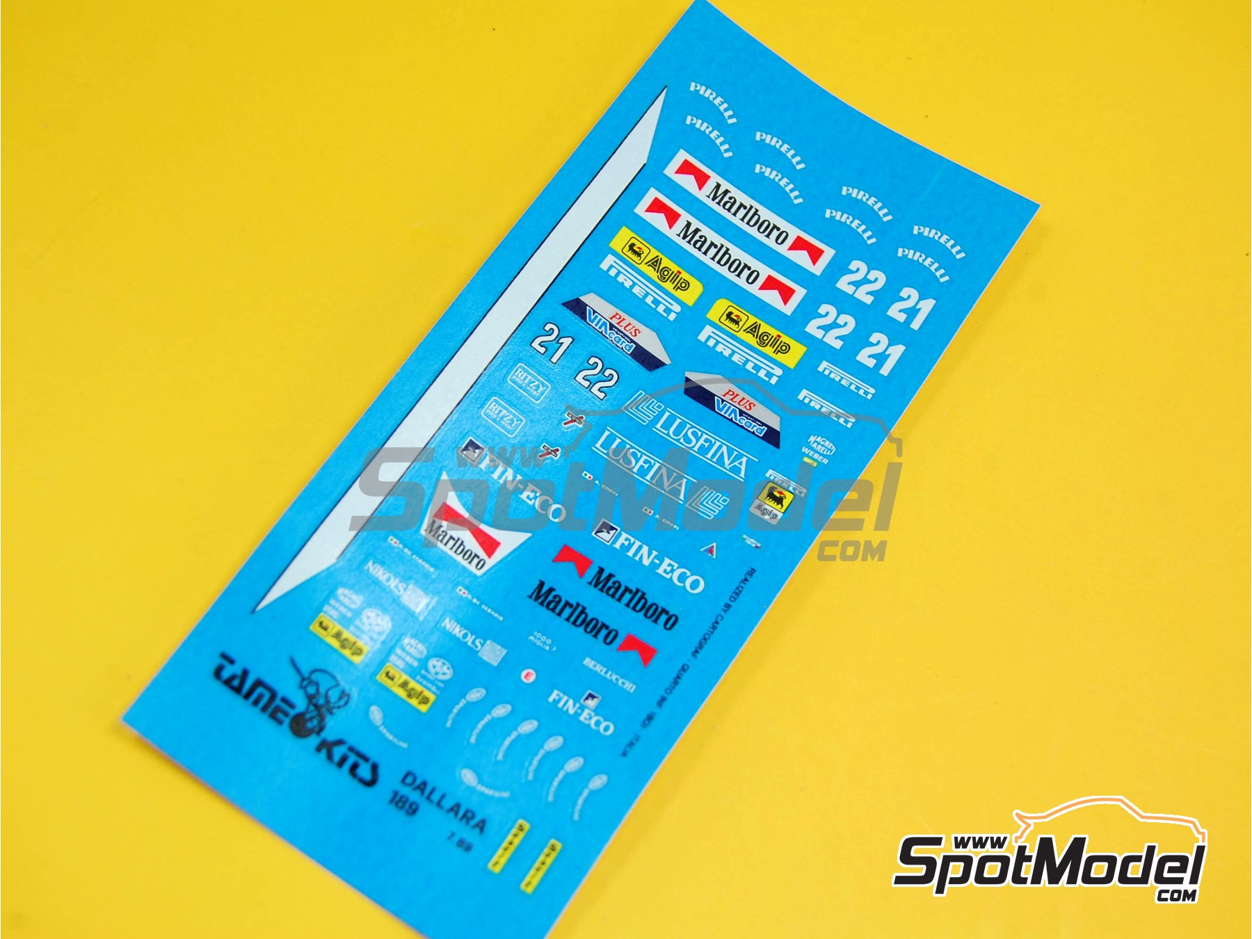 Image 8: BMS Dallara Cosworth 189 patrocinado por Marlboro - Gran Premio de F&oacute;rmula 1 de San Marino 1989 | Maqueta de coche en escala&nbsp;1/43 fabricado por Tameo Kits (ref.&nbsp;TMK097)