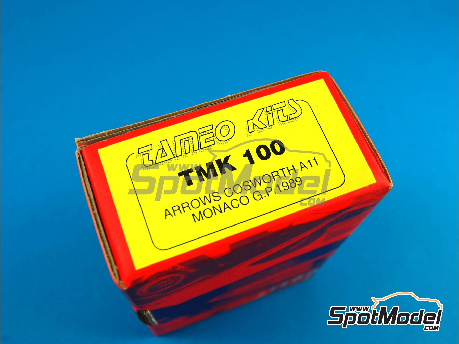 Image 10: Arrows Ford A11 Equipo Arrows Grand Prix International patrocinado por USF&G - Gran Premio de Formula 1 de M&oacute;naco 1989 | Maqueta de coche en escala&nbsp;1/43 fabricado por Tameo Kits (ref.&nbsp;TMK100)