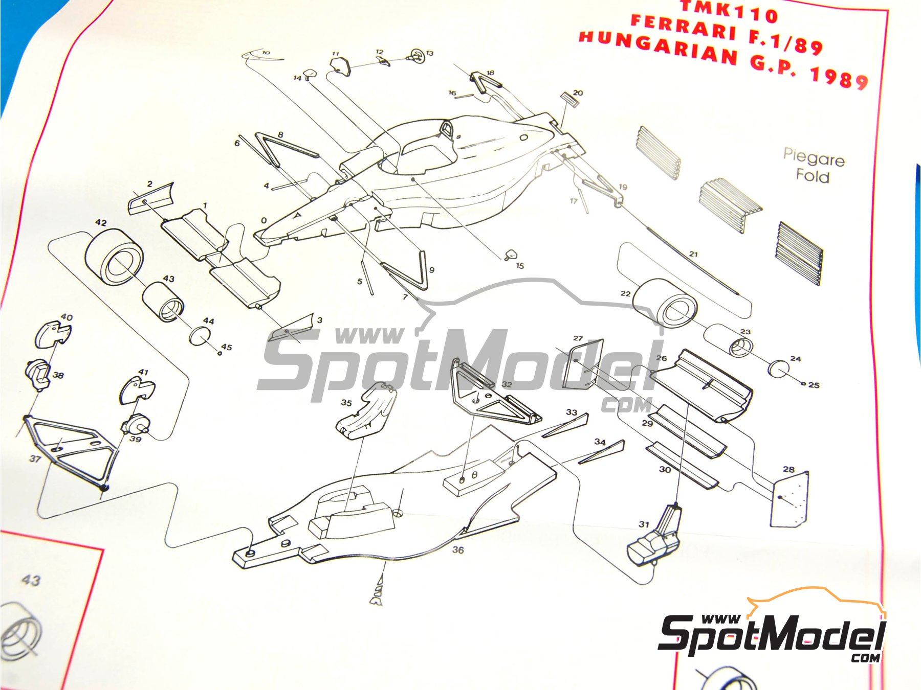 Image 1: Ferrari F1/89 640 Scuderia Ferrari Team sponsored by Marlboro - Hungarian Formula 1 Grand Prix 1989 | Car scale model kit in 1/43 scale manufactured by Tameo Kits (ref. TMK110)