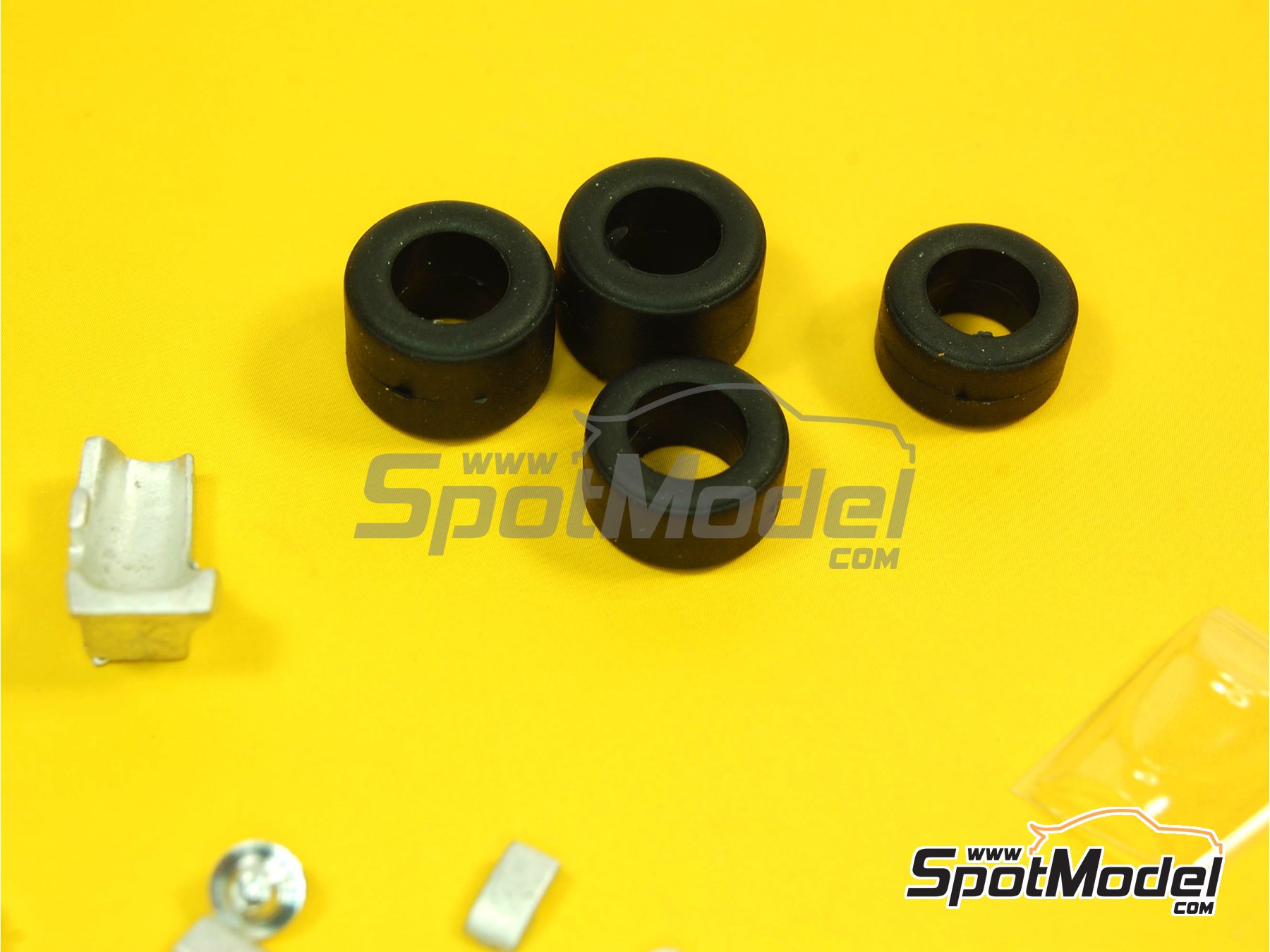 Image 5: McLaren Honda MP4/5B Equipo McLaren Racing Limited patrocinado por Marlboro - Gran Premio de Fórmula 1 de los Estados Unidos de América 1990 | Maqueta de coche en escala 1/43 fabricado por Tameo Kits (ref. TMK117)