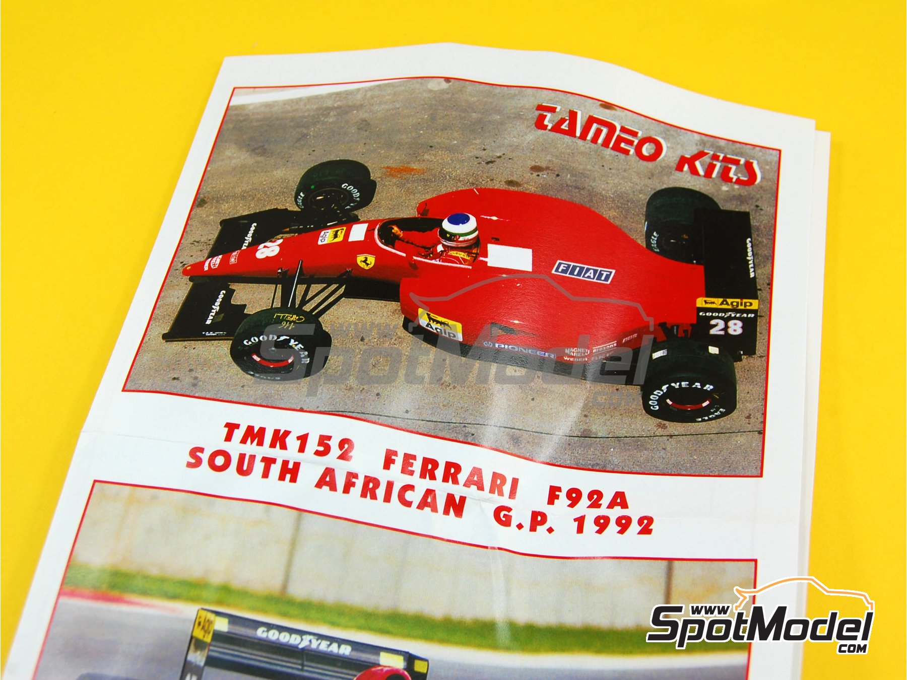 Image 1: Ferrari F92A Scuderia Ferrari Team sponsored by Marlboro - South African Formula 1 Grand Prix 1992 | Car scale model kit in 1/43 scale manufactured by Tameo Kits (ref.&nbsp;TMK152)