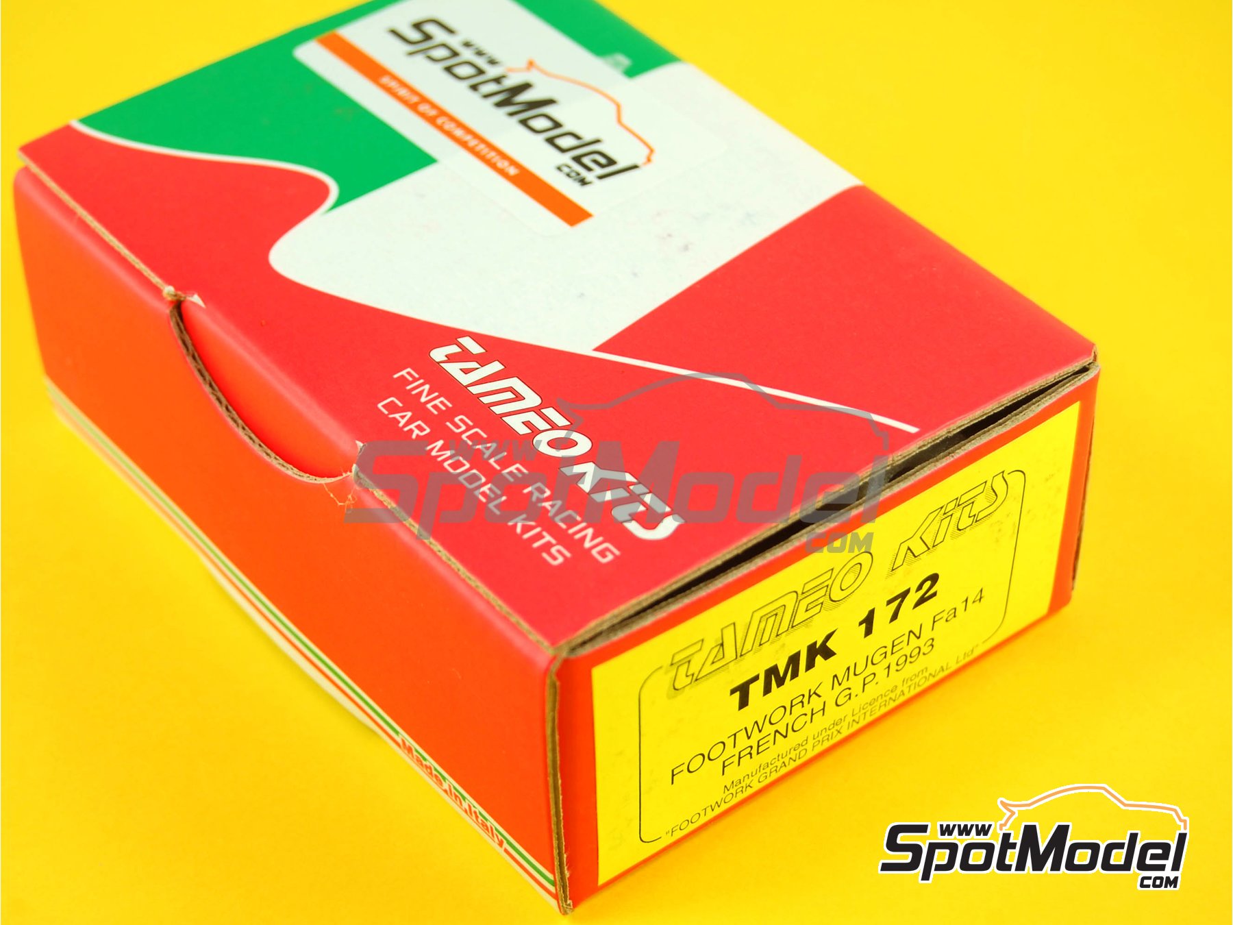 Image 1: Footwork Mugen Fa14 Equipo Footwork patrocinado por Footwork - Gran Premio de F&oacute;rmula 1 de Francia 1993 | Maqueta de coche en escala&nbsp;1/43 fabricado por Tameo Kits (ref.&nbsp;TMK172)