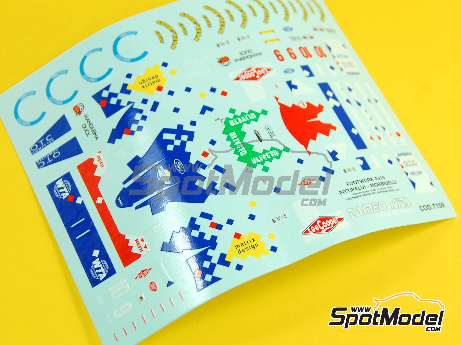 Image 9: Footwork Ford Fa15 Footwork Team sponsored by Mandarina Duck, Matrix Design - Australian Formula 1 Grand Prix 1994 | Car scale model kit in 1/43 scale manufactured by Tameo Kits (ref.&nbsp;TMK184)