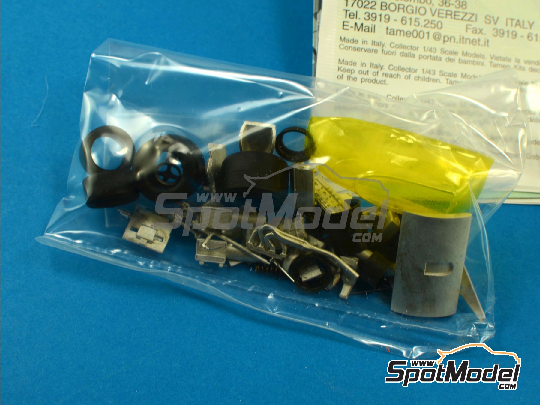 Image 7: McLaren Ford M23 Equipo McLaren Racing Limited patrocinado por Yardley - Gran Premio de F&oacute;rmula 1 de Brasil 1974 | Maqueta de coche en escala&nbsp;1/43 fabricado por Tameo Kits (ref.&nbsp;TMK221)