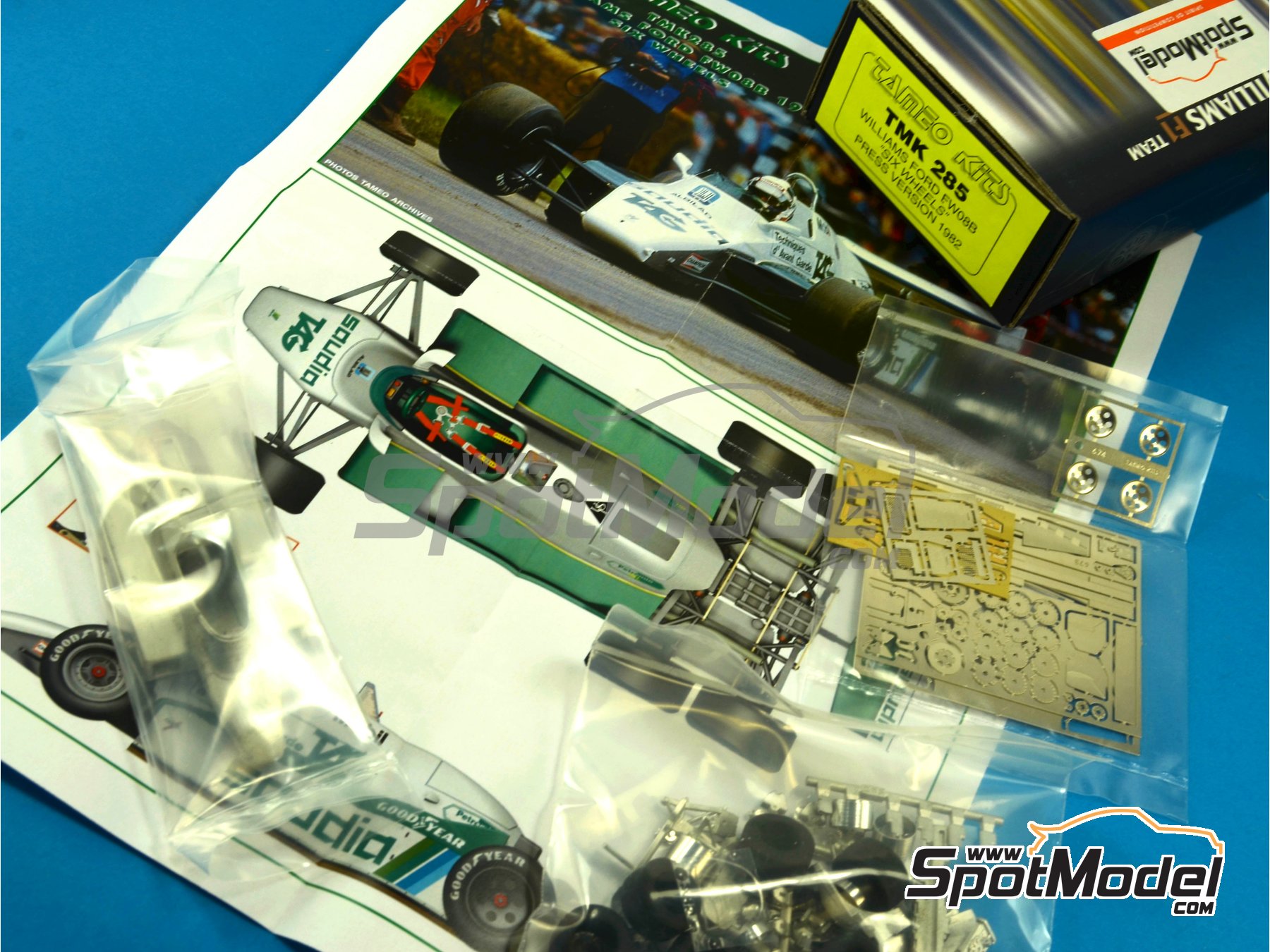 Image 1: Williams Ford FW08B Six Wheels Equipo Williams Grand Prix Engineering patrocinado por Saudia - Version de presentación 1982 | Maqueta de coche en escala 1/43 fabricado por Tameo Kits (ref. TMK285)