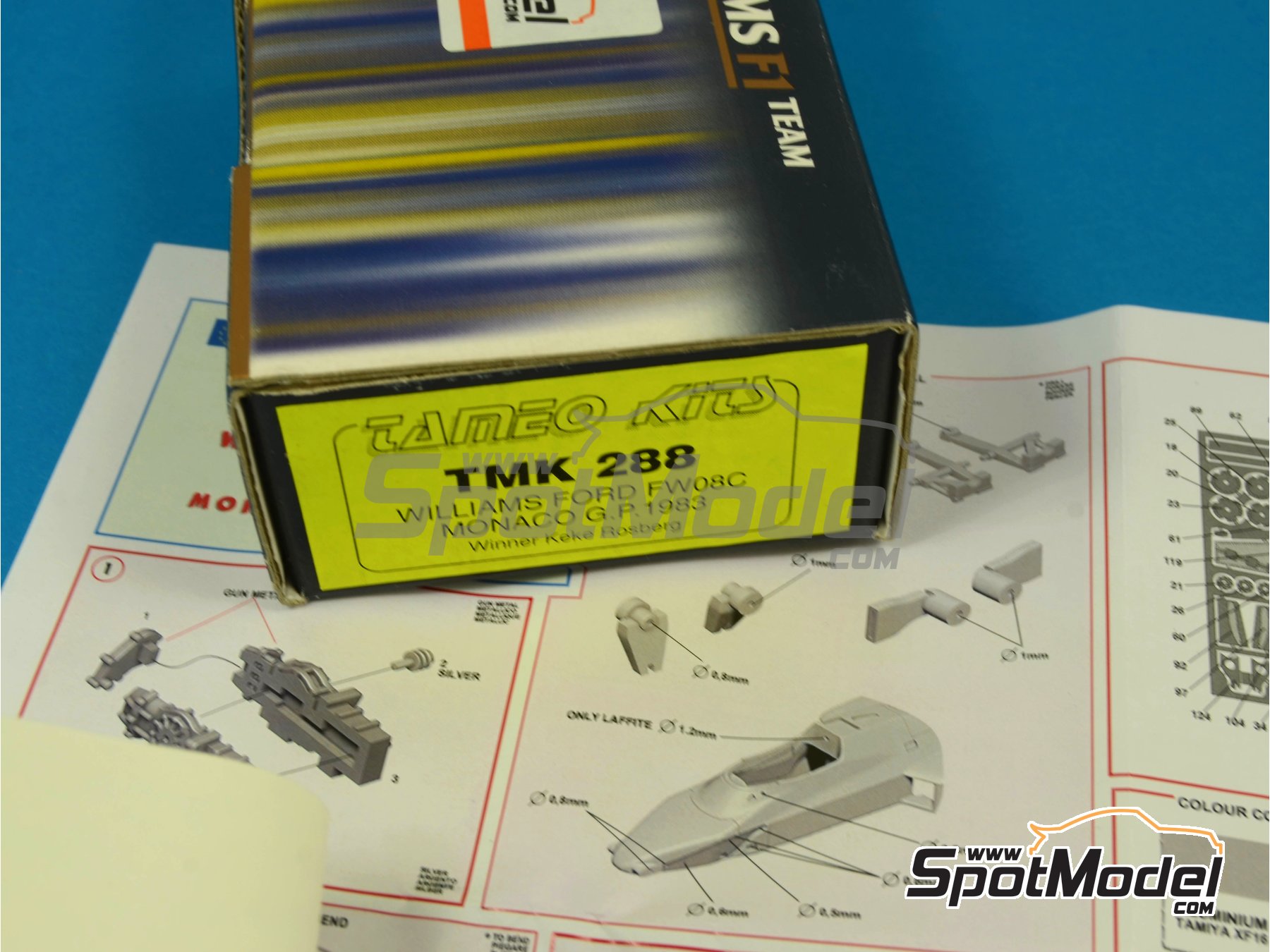 Image 7: Williams Ford FW08C Equipo Williams Grand Prix Engineering patrocinado por TAG, Denim - Gran Premio de Formula 1 de M&oacute;naco 1983 | Maqueta de coche en escala&nbsp;1/43 fabricado por Tameo Kits (ref.&nbsp;TMK288)