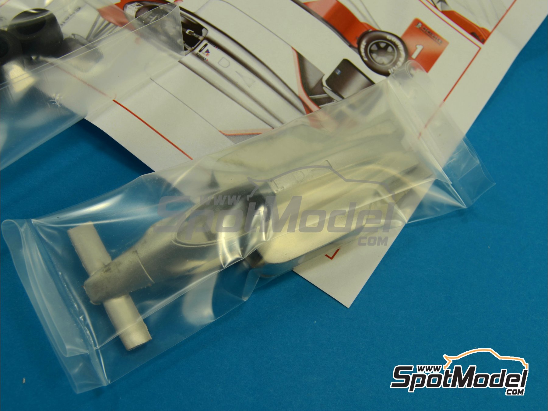 Image 4: McLaren Tag MP4/3 Equipo McLaren Racing Limited patrocinado por Marlboro - Gran Premio de F&oacute;rmula 1 de Portugal 1987 | Maqueta de coche en escala&nbsp;1/43 fabricado por Tameo Kits (ref.&nbsp;TMK289)