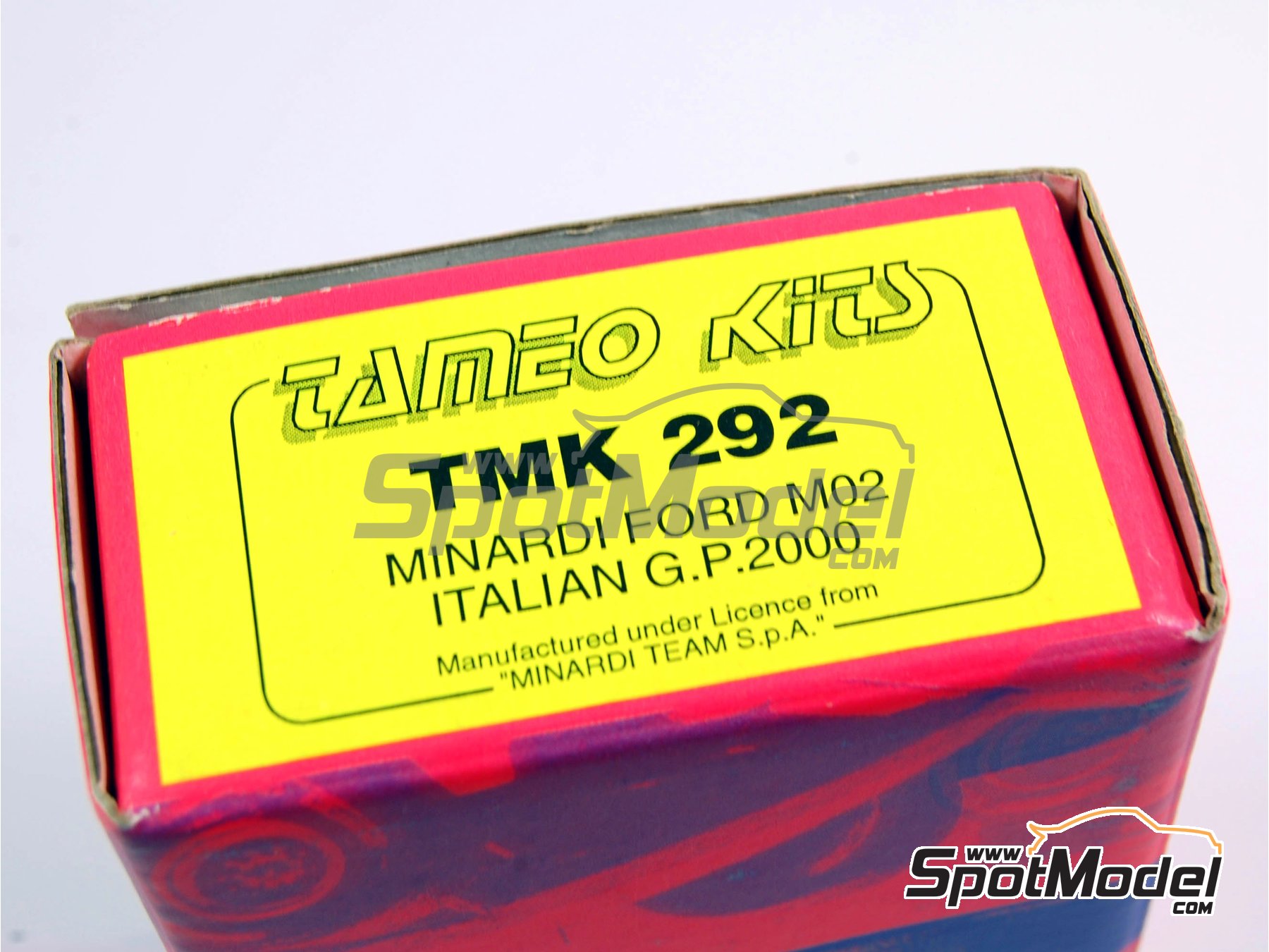 Image 1: Minardi Fondmetal M02 Equipo Minardi F1 patrocinado por Telefonica - Gran Premio de F&oacute;rmula 1 de Italia 2000 | Maqueta de coche en escala&nbsp;1/43 fabricado por Tameo Kits (ref.&nbsp;TMK292)