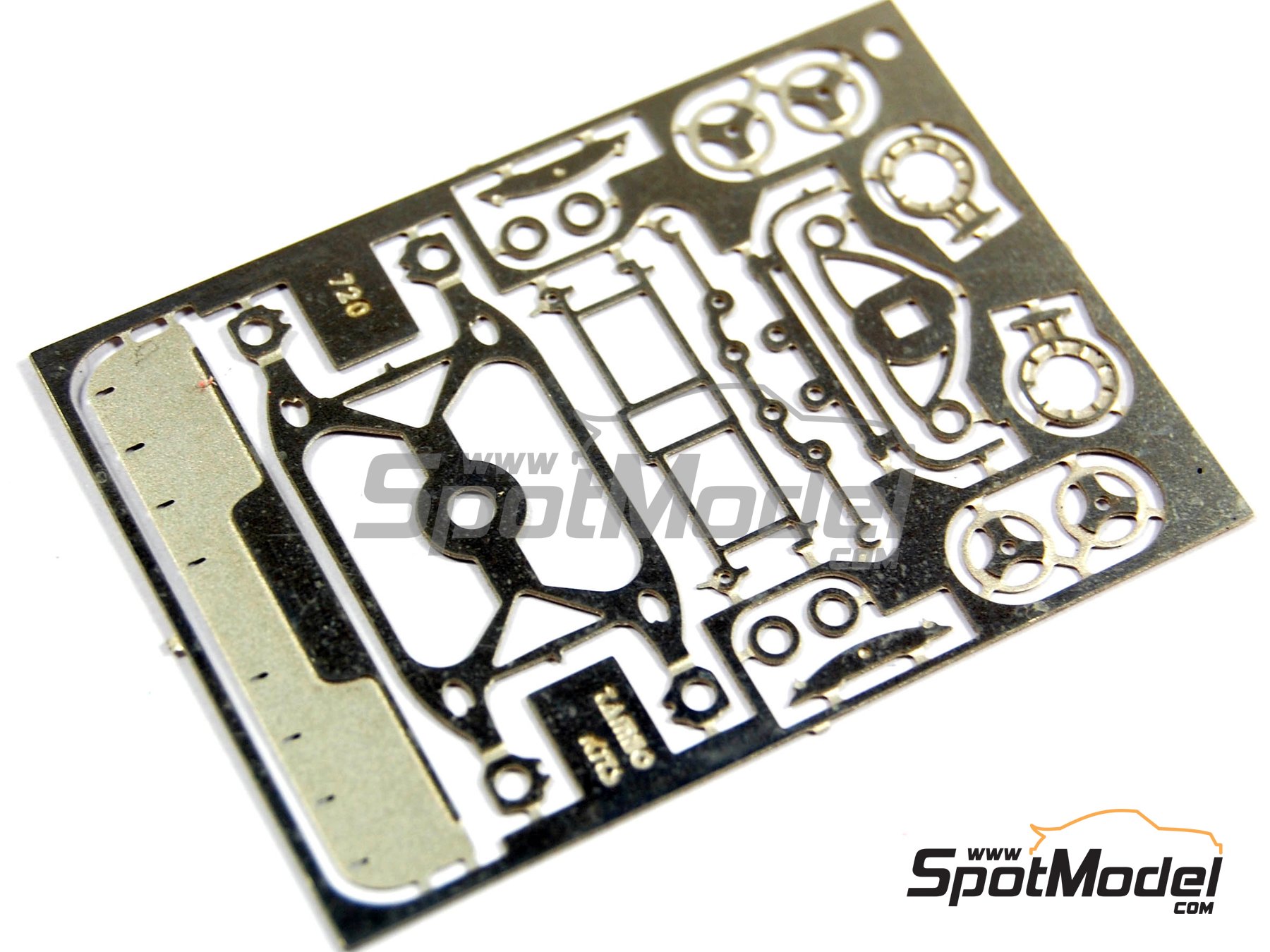 Image 16: Tyrrell Ford P34 Six Wheels seis ruedas Equipo Tyrrell Racing patrocinado por ELF - Gran Premio de Formula 1 de Holanda 1976 | Maqueta de coche en escala&nbsp;1/43 fabricado por Tameo Kits (ref.&nbsp;TMK299)